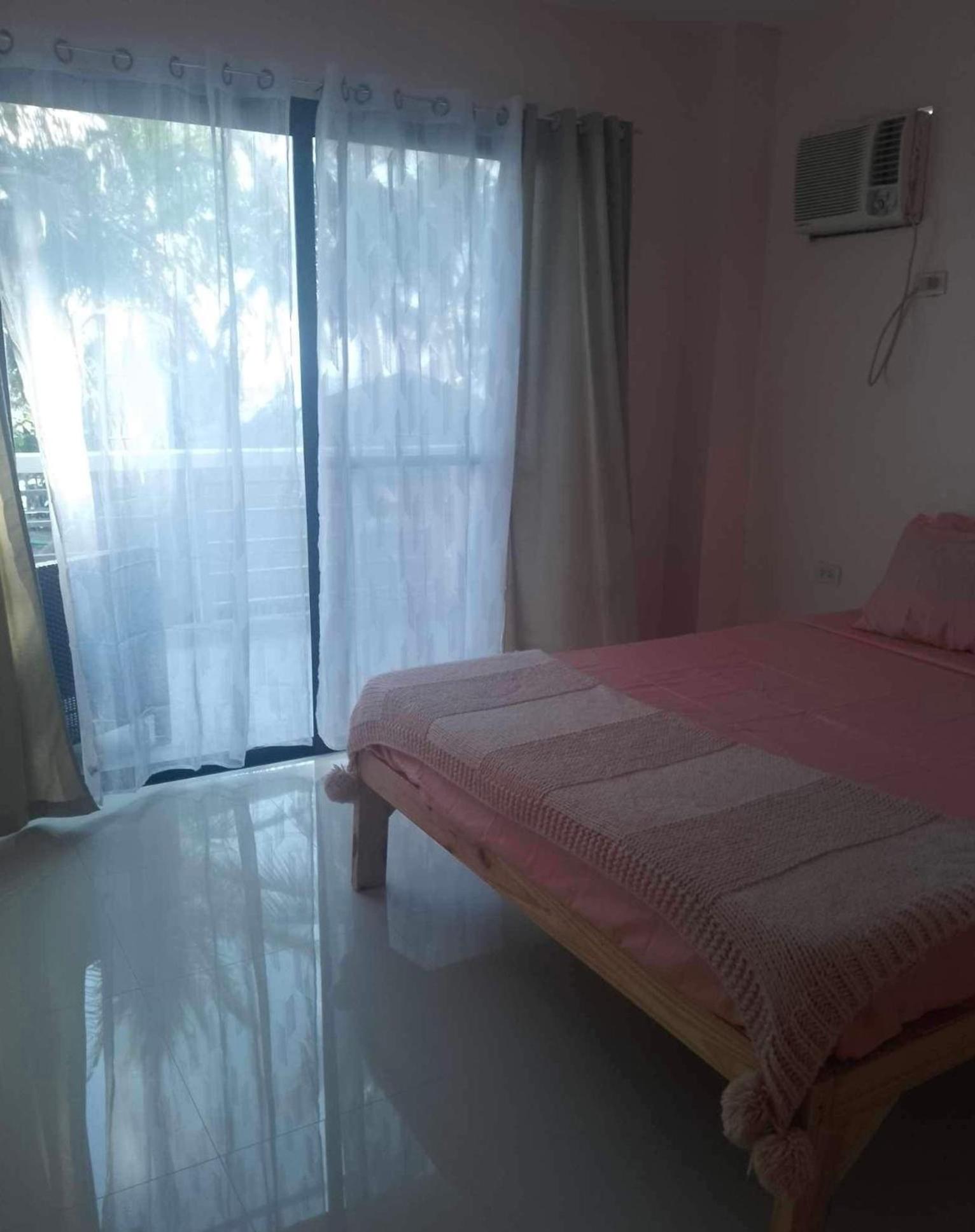 Da Arreglados’ Beach House