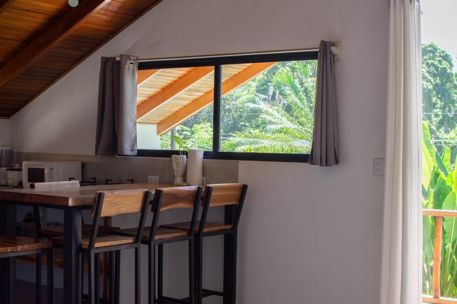Leidy Mar Apartments