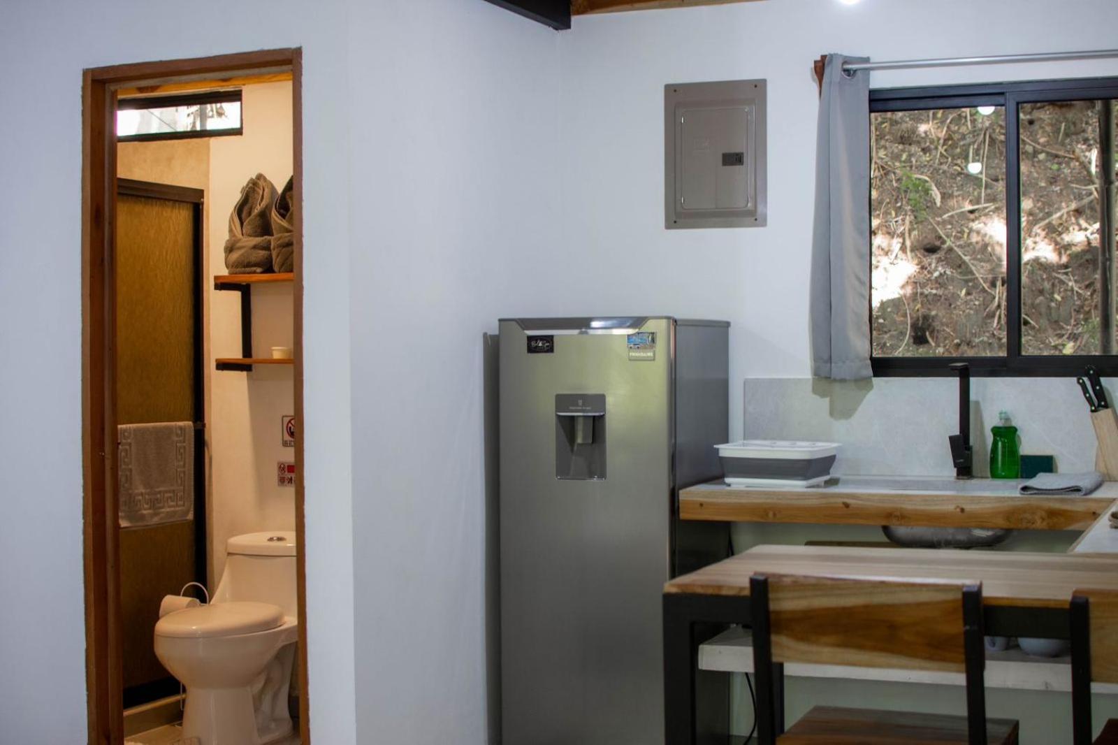 Leidy Mar Apartments