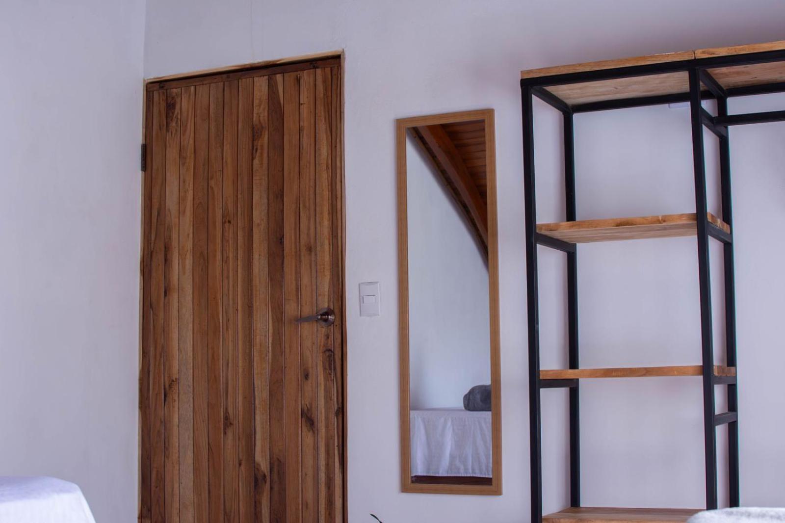 Leidy Mar Apartments
