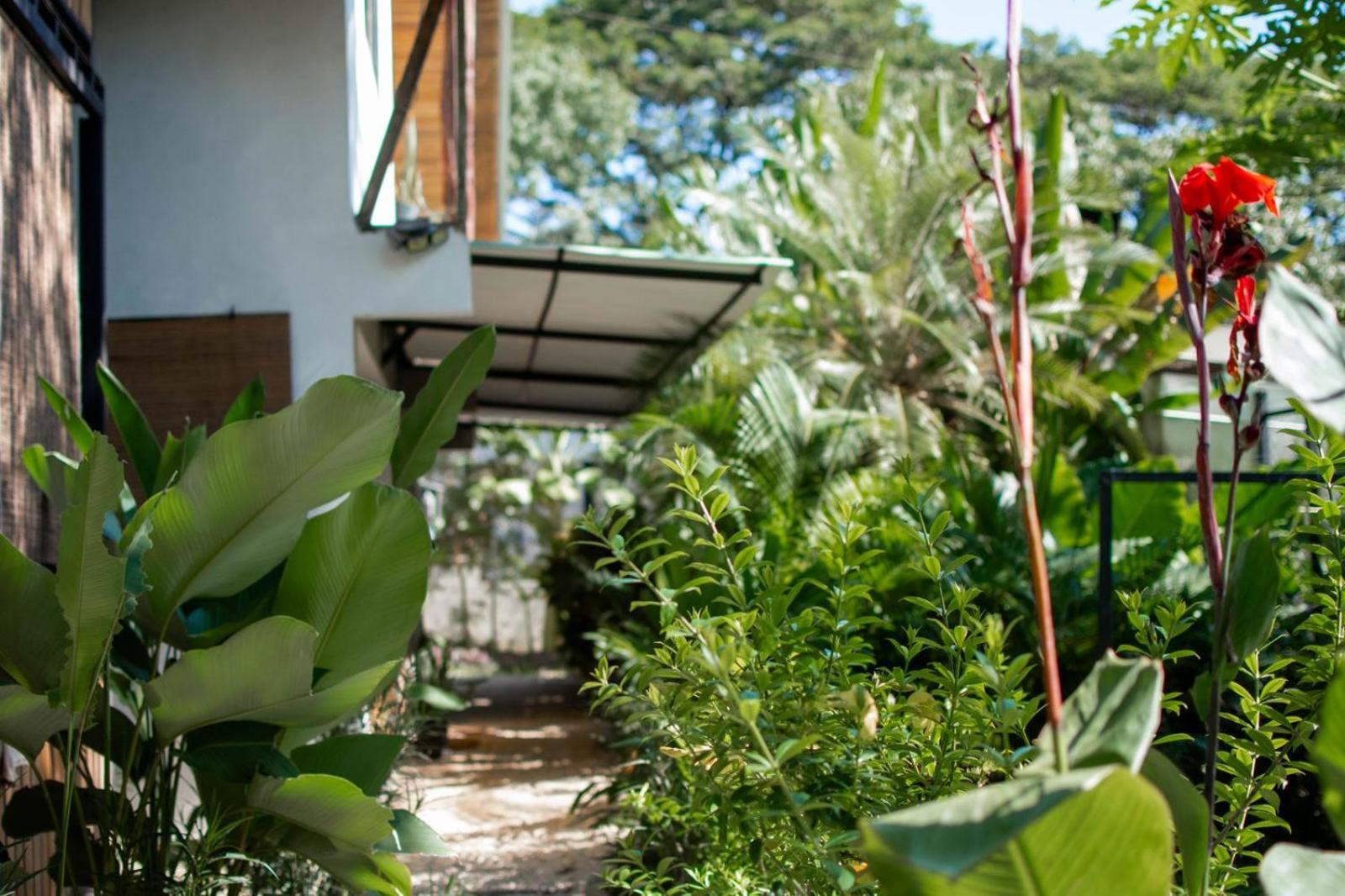 Leidy Mar Apartments