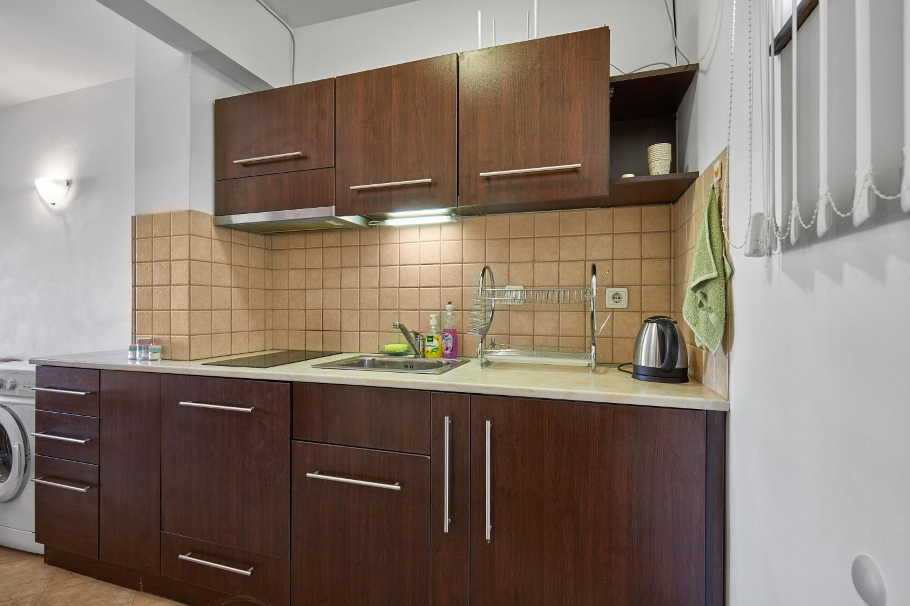 Charming 2BD Guest House in Sozopol