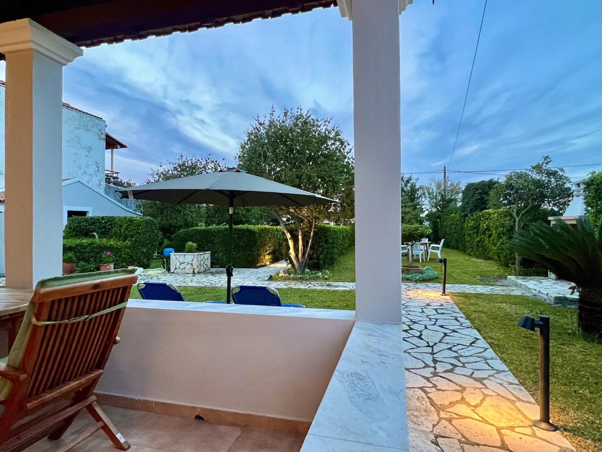 Beachfront Suites GardenMare by DadoVillas