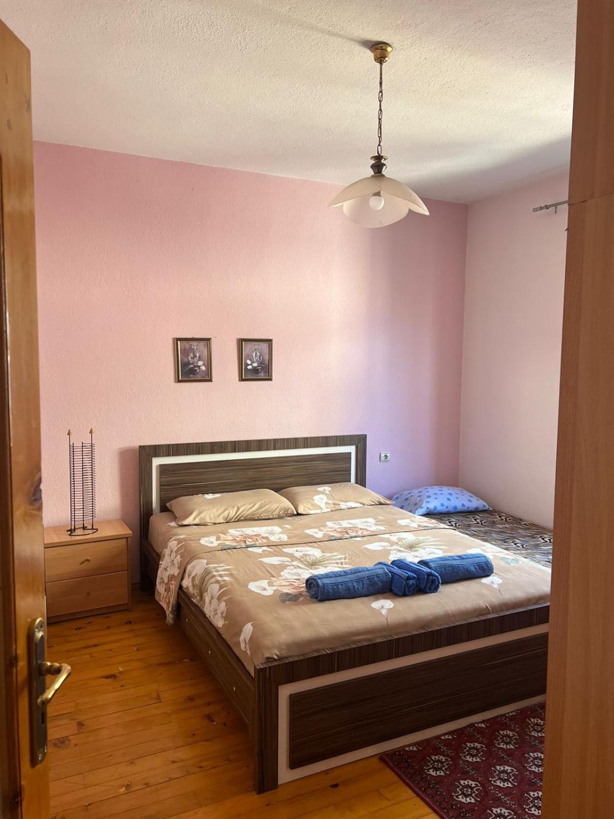 Ronaldo's Apartment