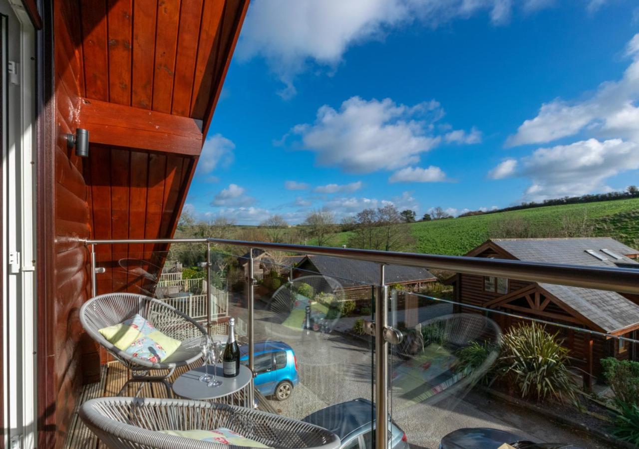 4 Bed in Wadebridge oc-p00066