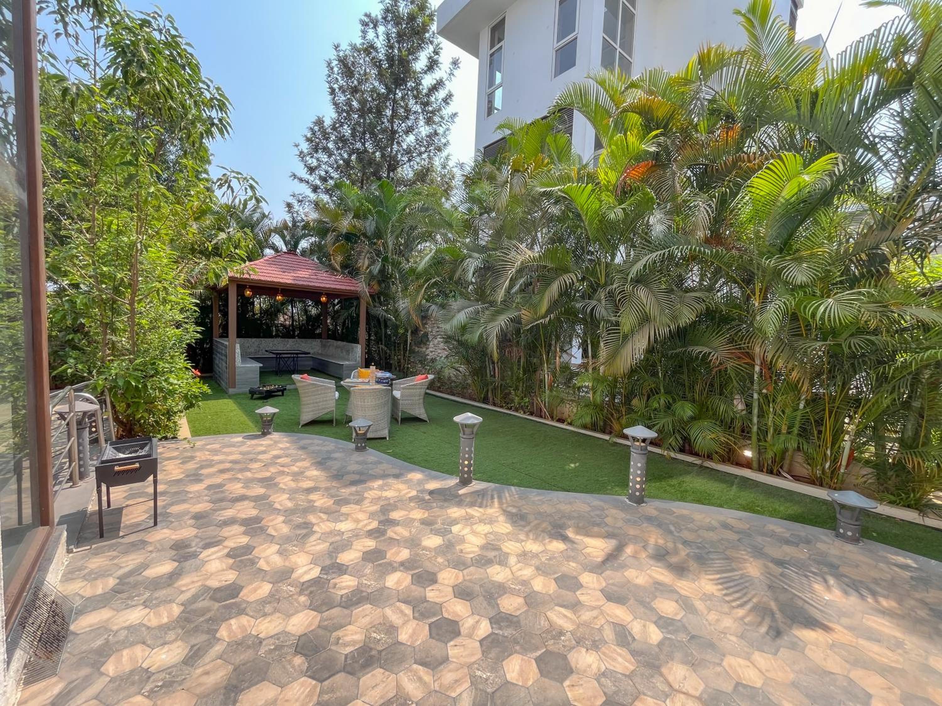 Limestone villa