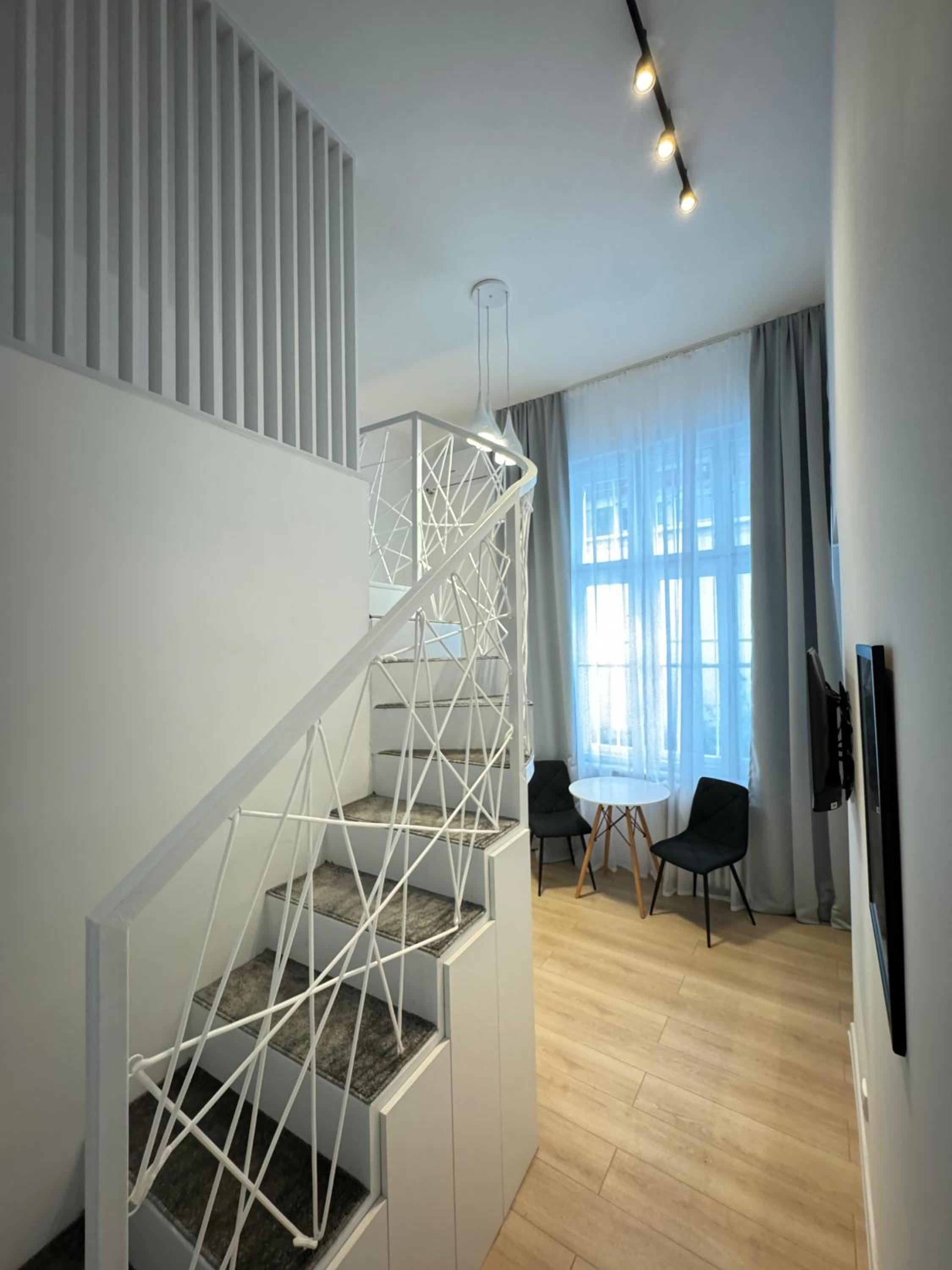 Mina Luxury Suite 1