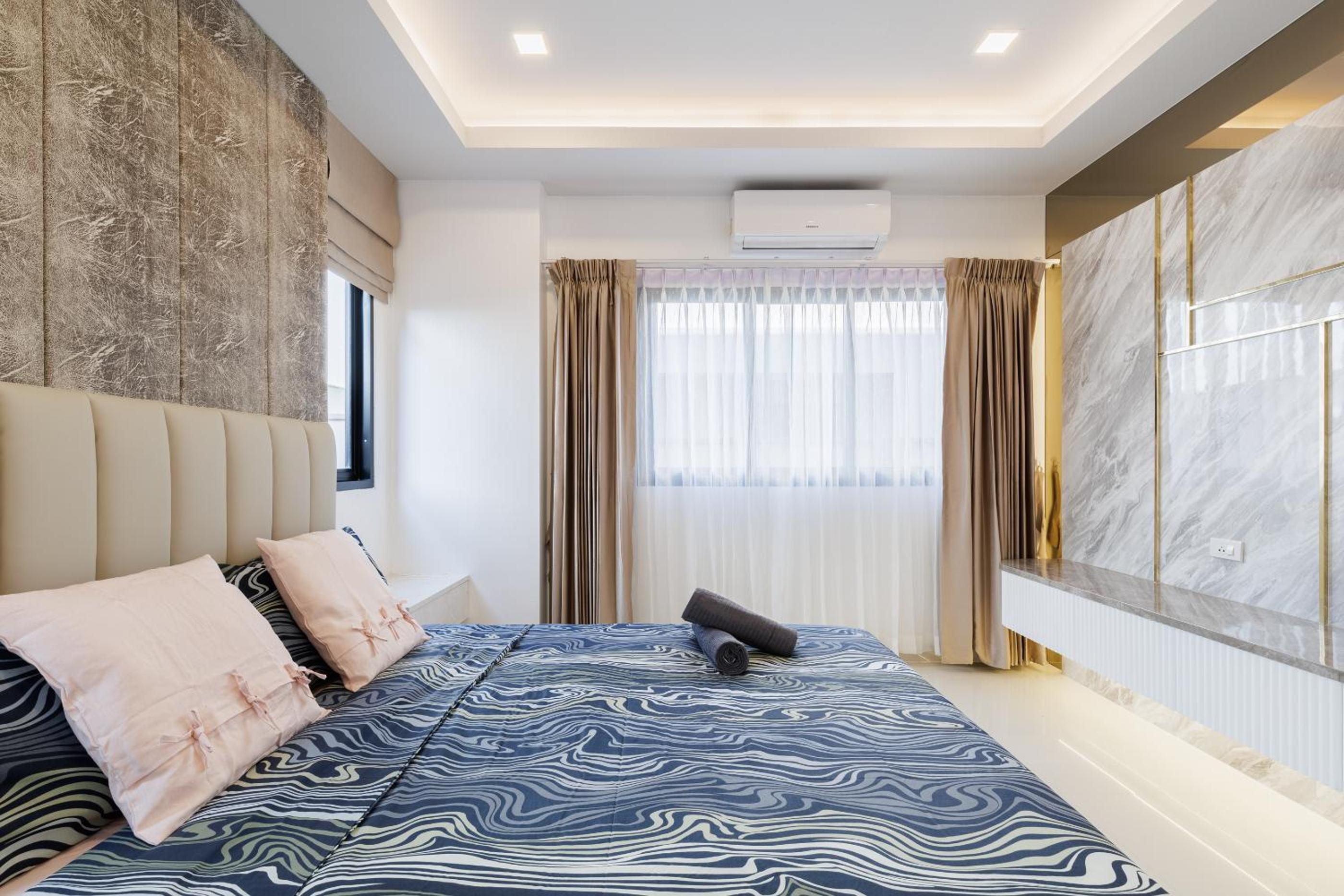 4 bedrooms, 4 bathrooms, villa with swimming pool, free Wi-Fi, party available