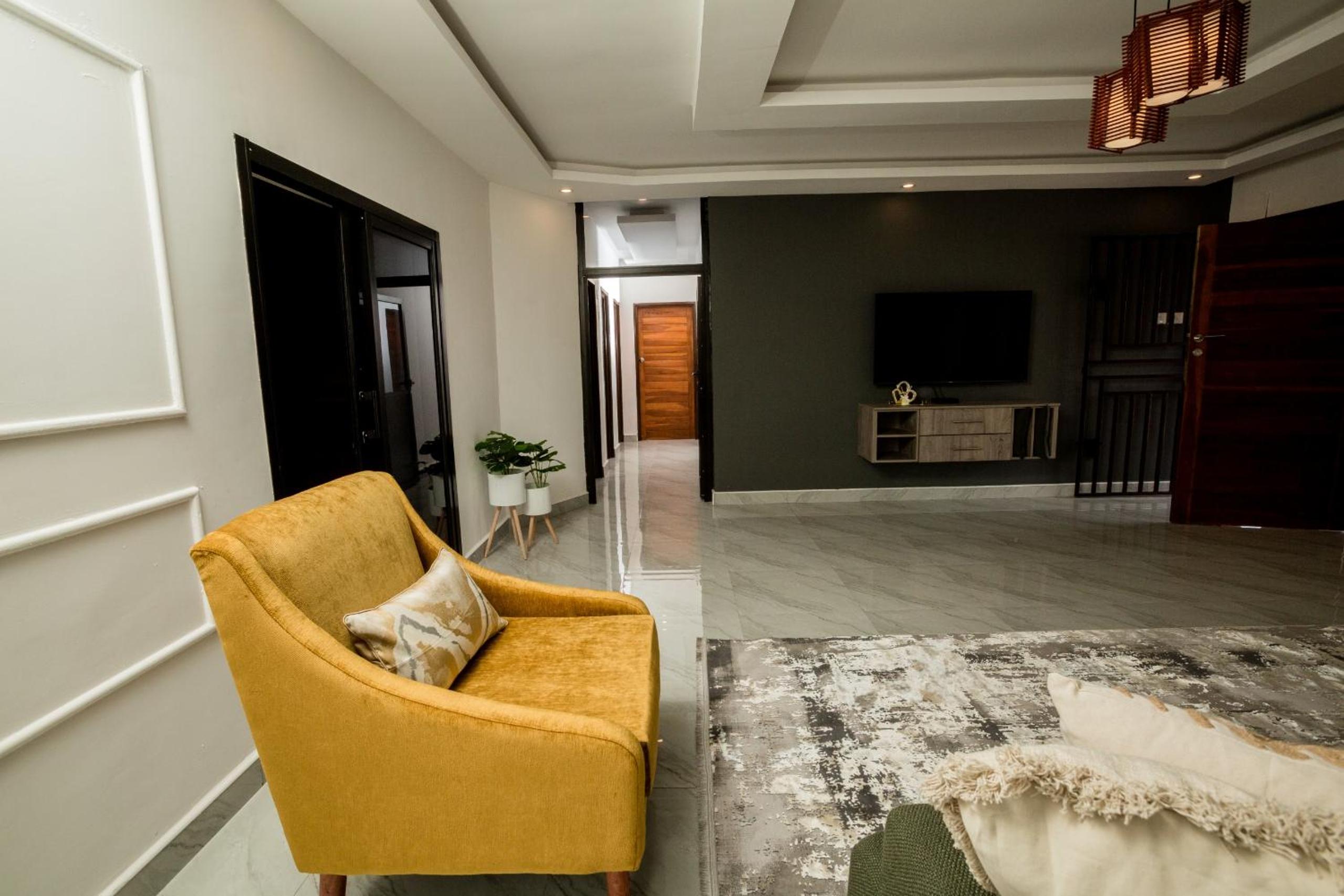 Ndola Pineview Luxury Apartments view 3