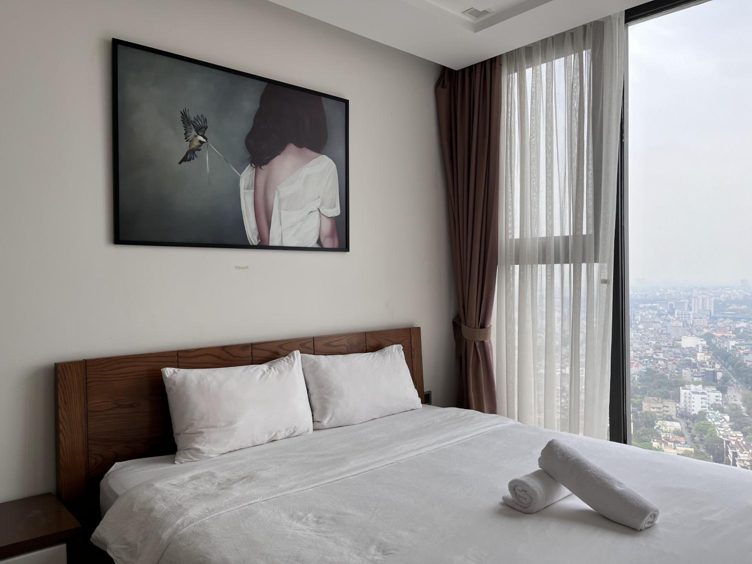 Vinhomes Metropolis Luxury Apartment 2 Br