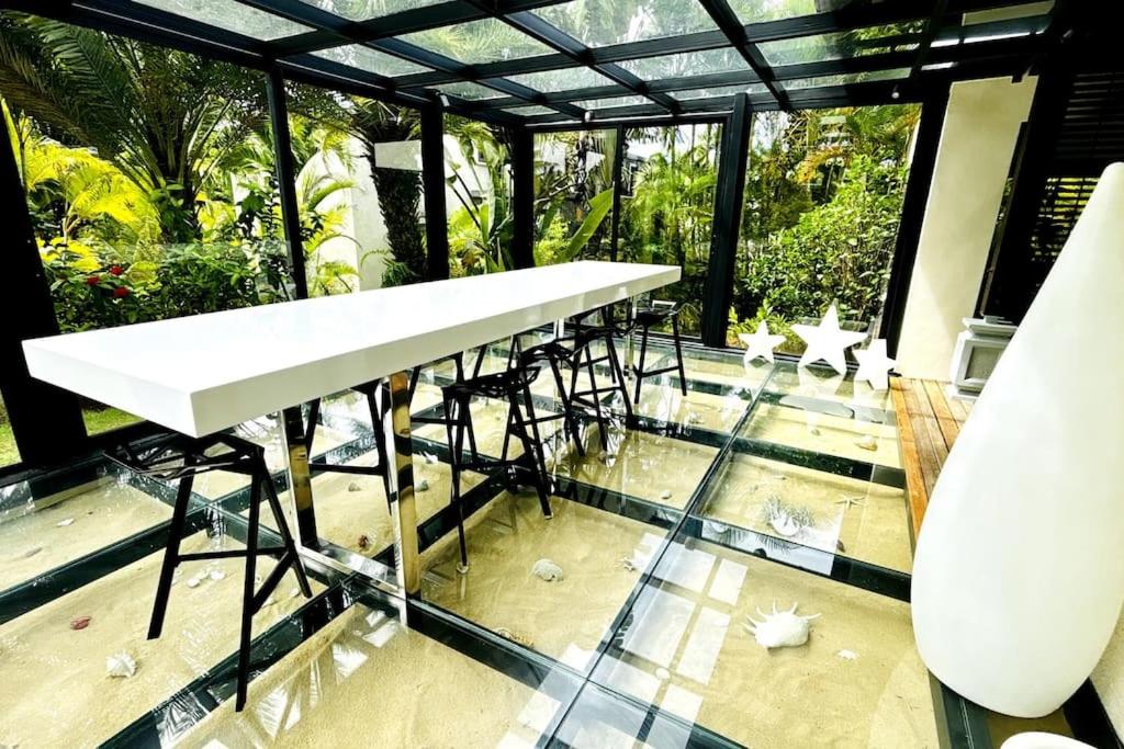 Villa Love