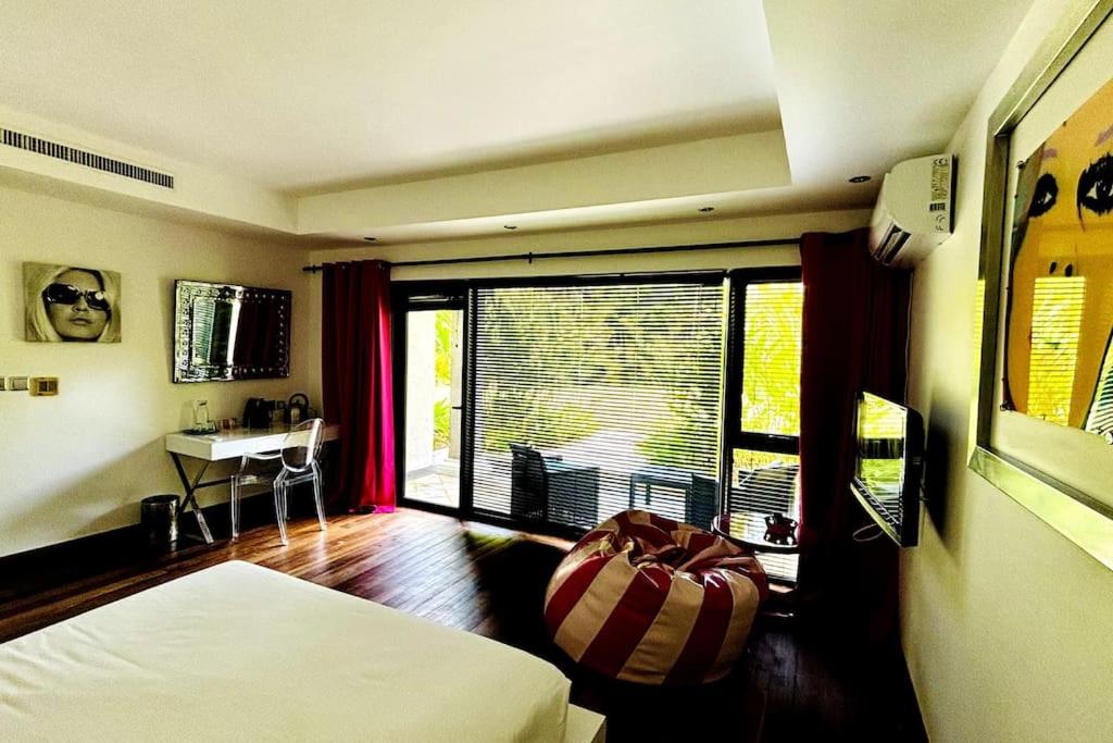 Villa Love