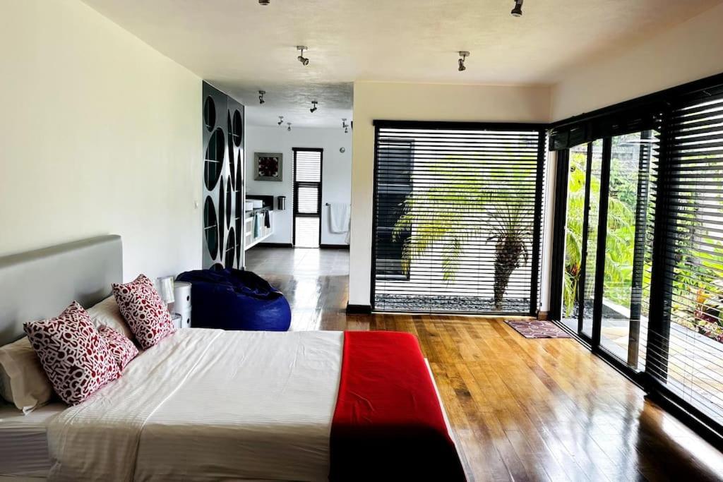 Villa Love