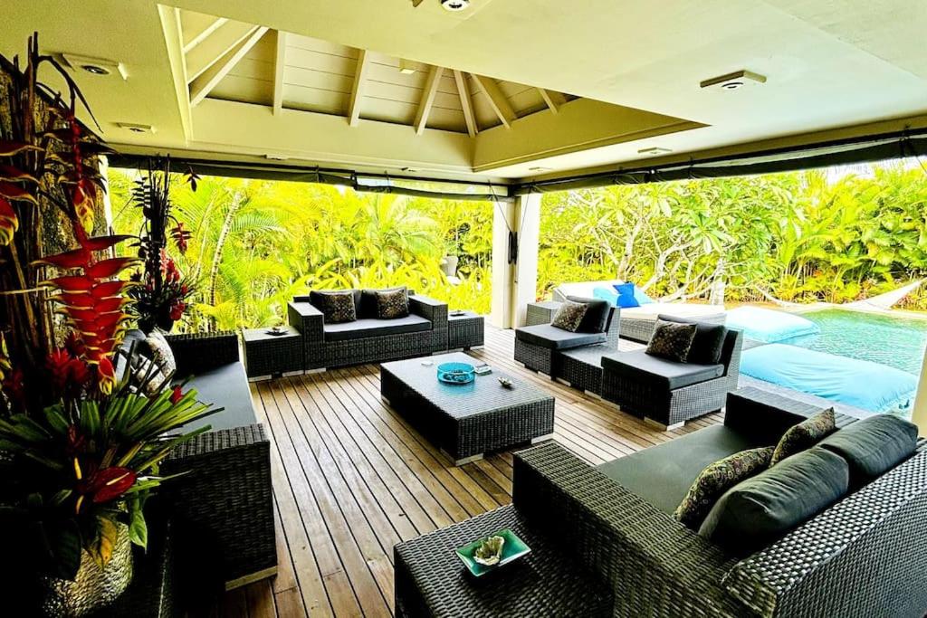 Villa Love