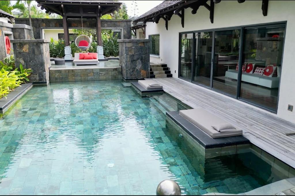 Villa Love