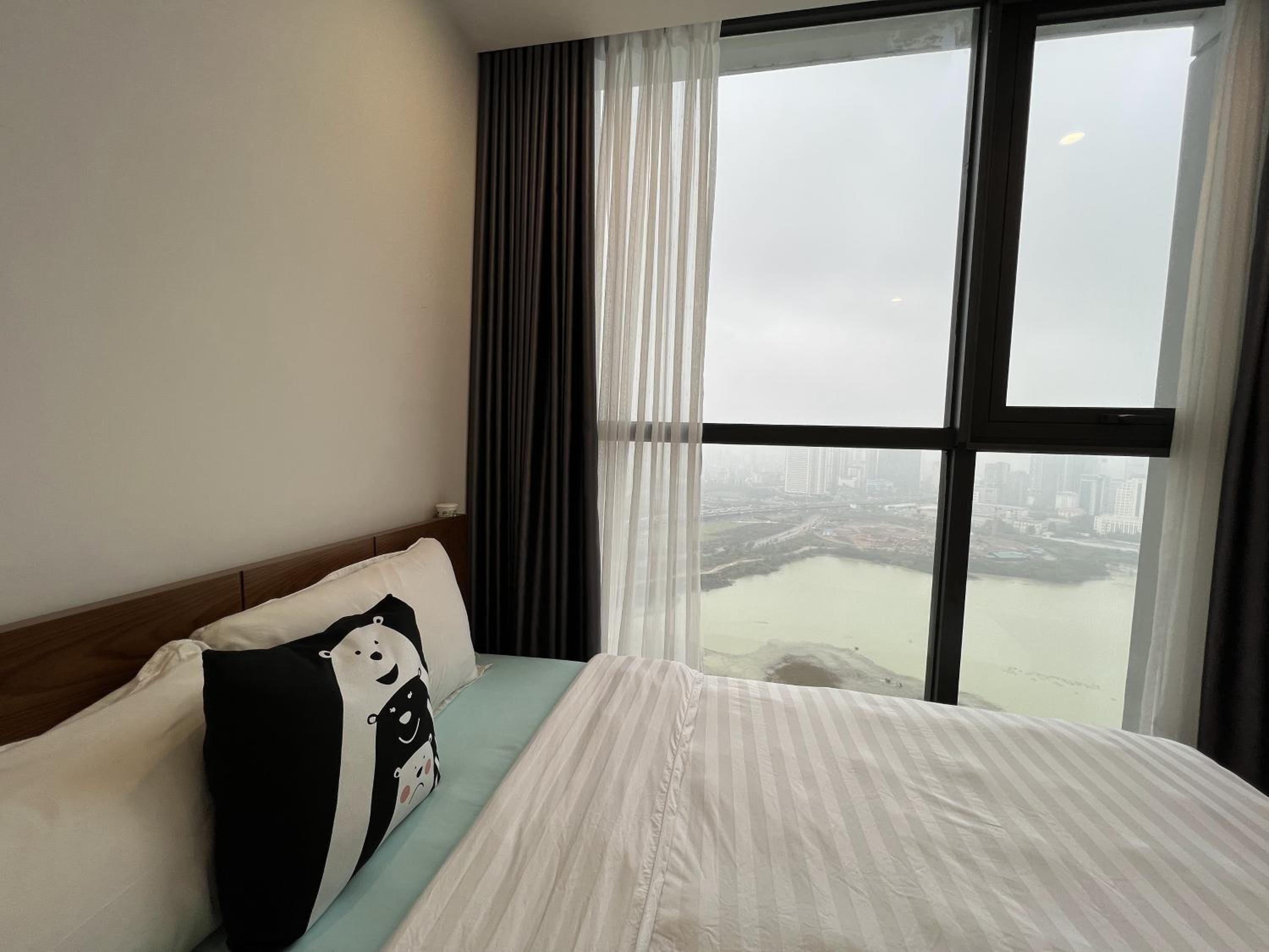 Vinhomes Skylake Luxury Apartment 3 Br