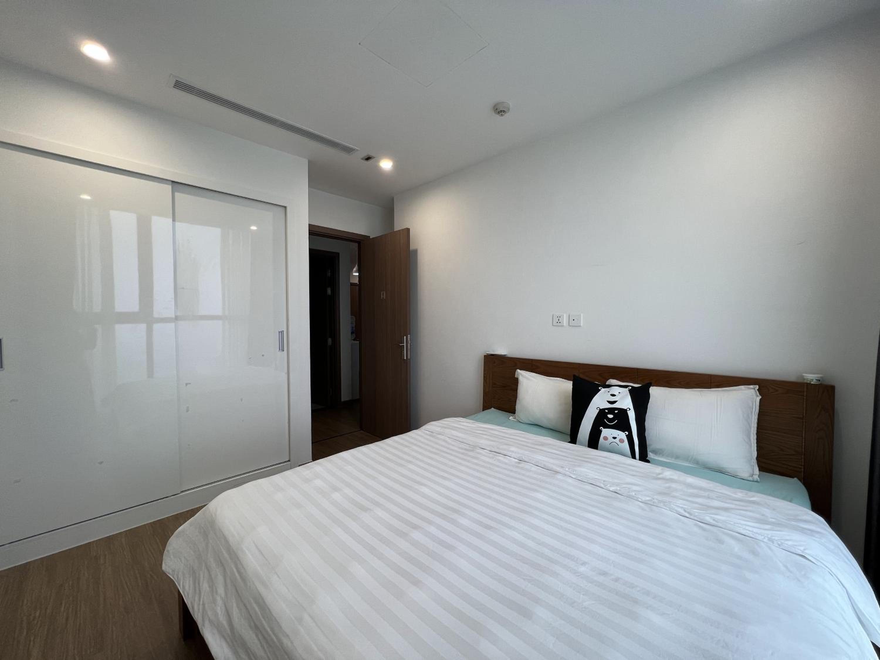 Vinhomes Skylake Luxury Apartment 3 Br