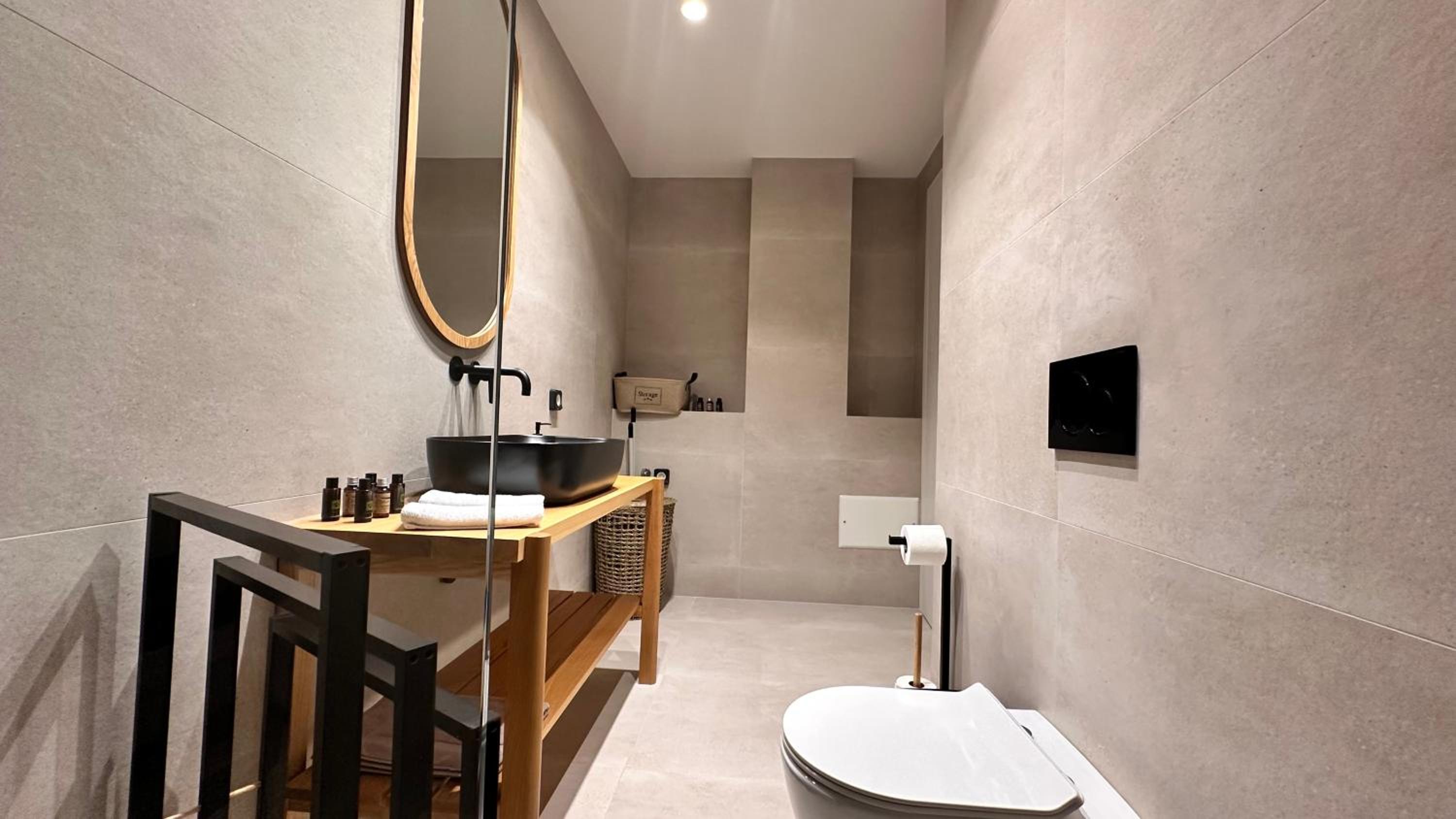 Aristotle Suites