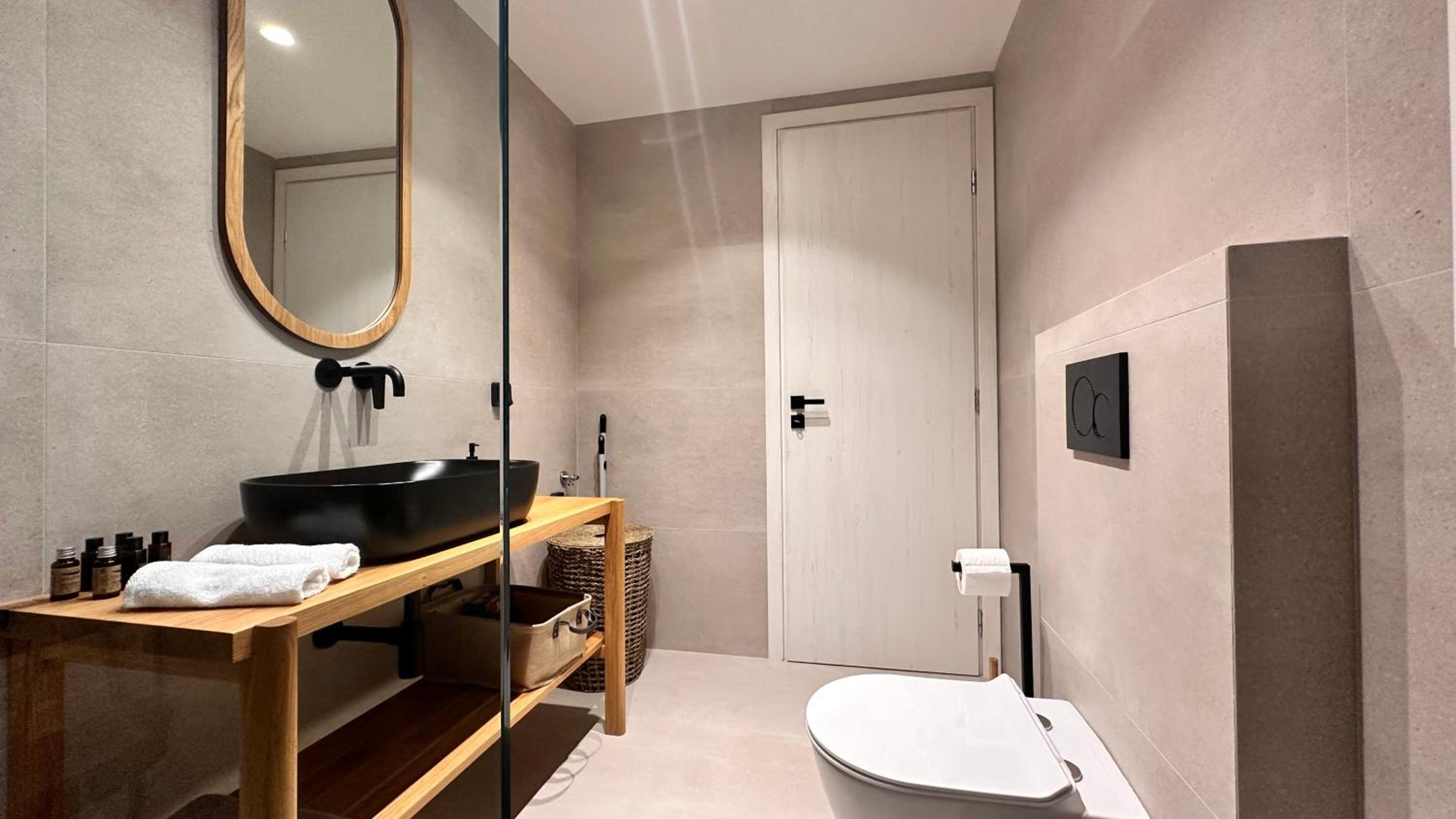 Aristotle Suites