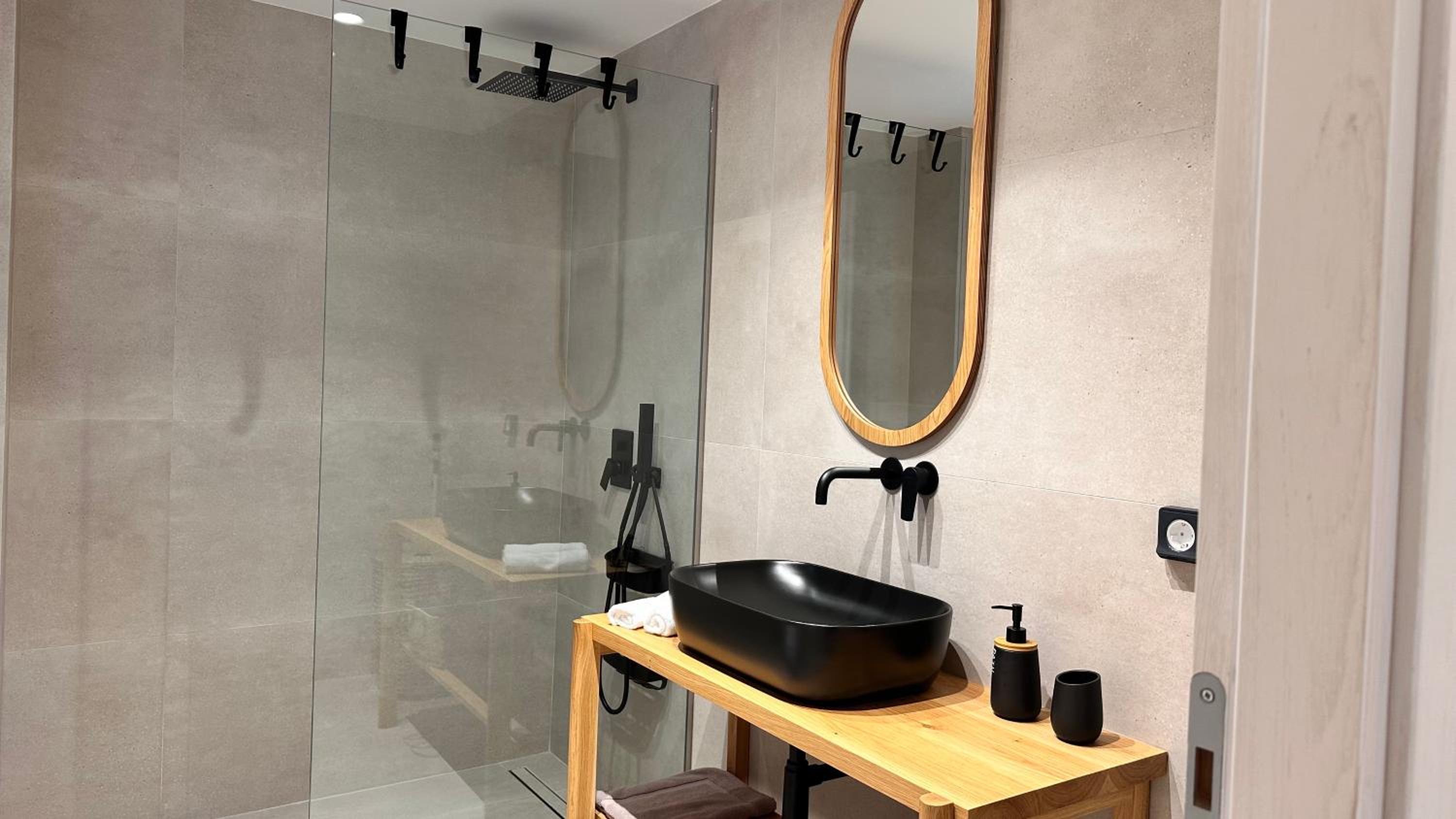 Aristotle Suites