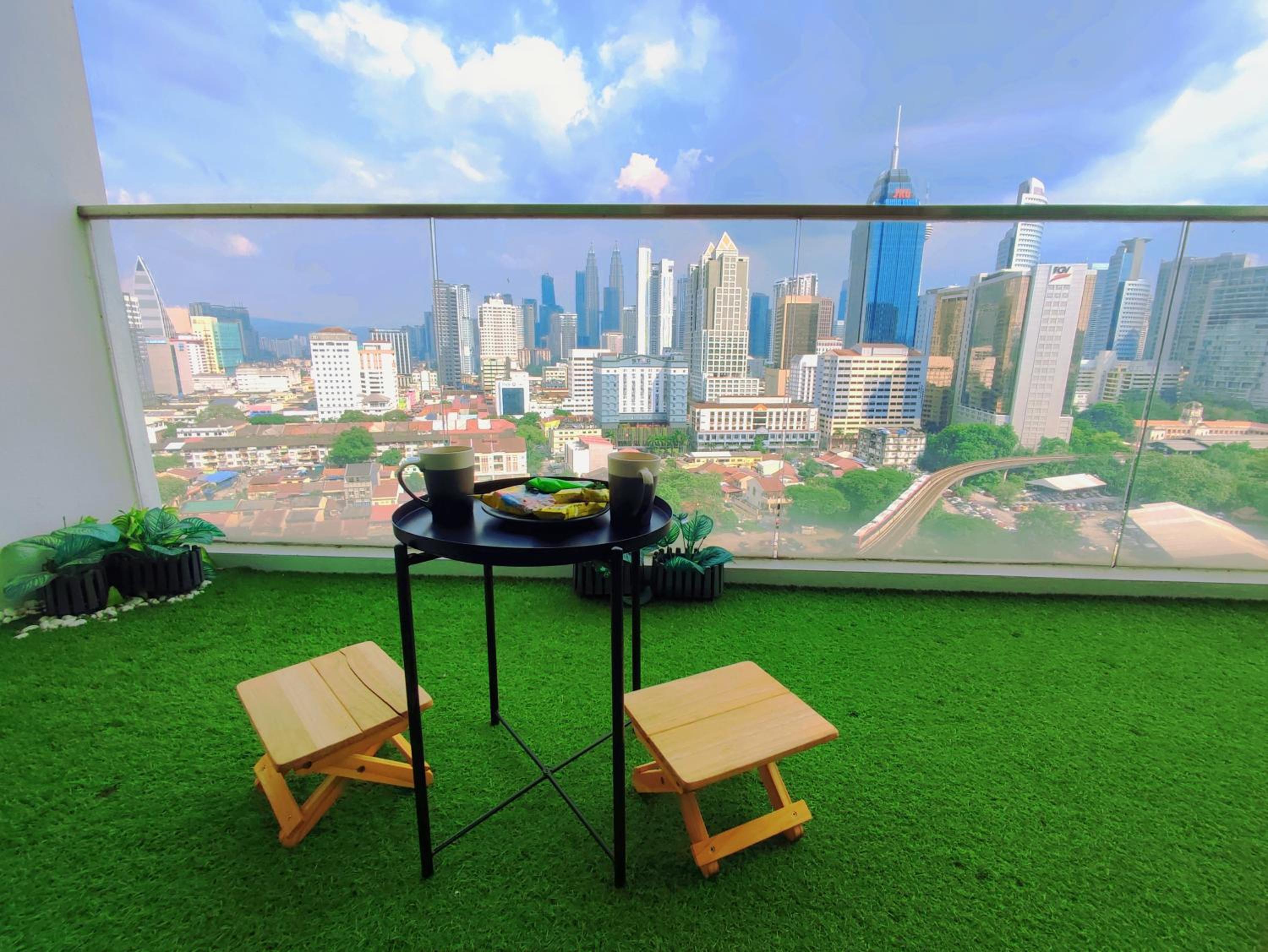 【K.L】 Cozy Balcony 2 Bedroom KLCC view