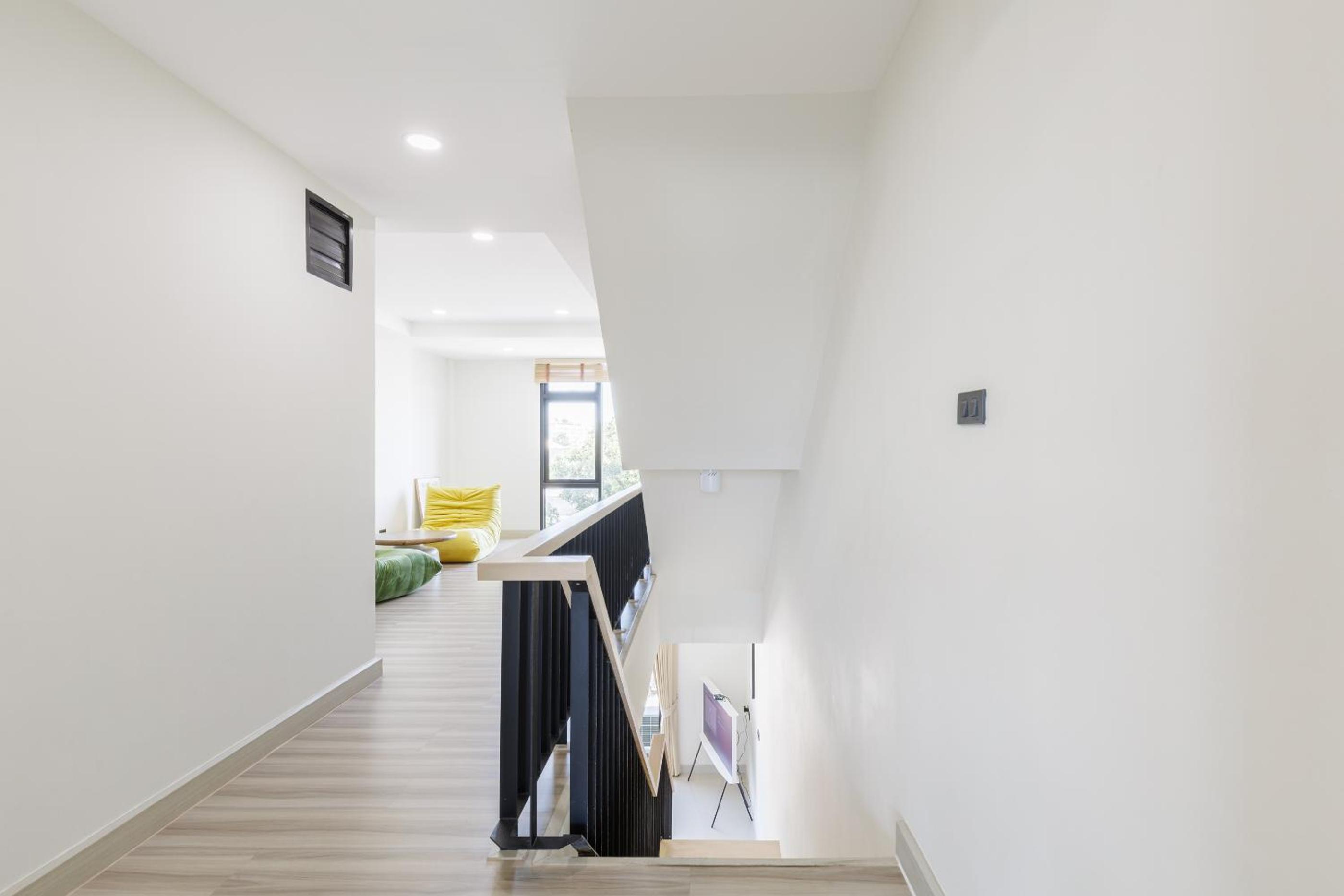 Advanced townhouses can accommodate 14 people, with high-speed Wi Fi and parking on Netflix