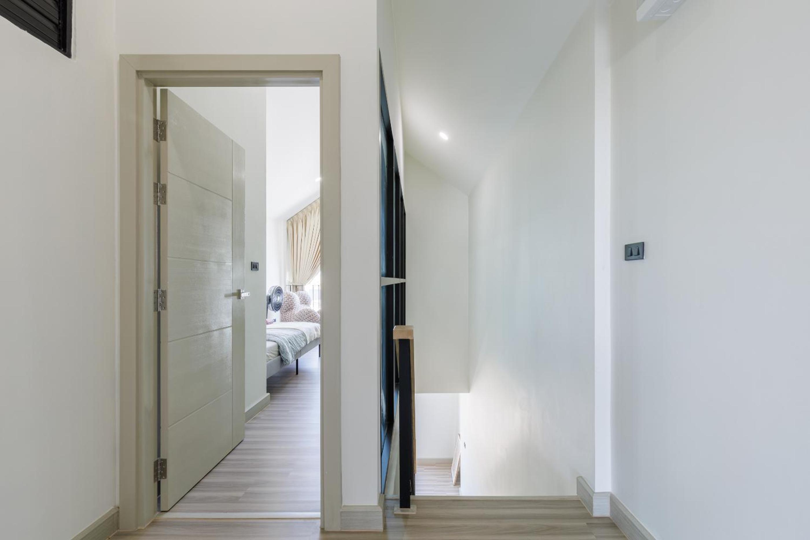 Advanced townhouses can accommodate 14 people, with high-speed Wi Fi and parking on Netflix