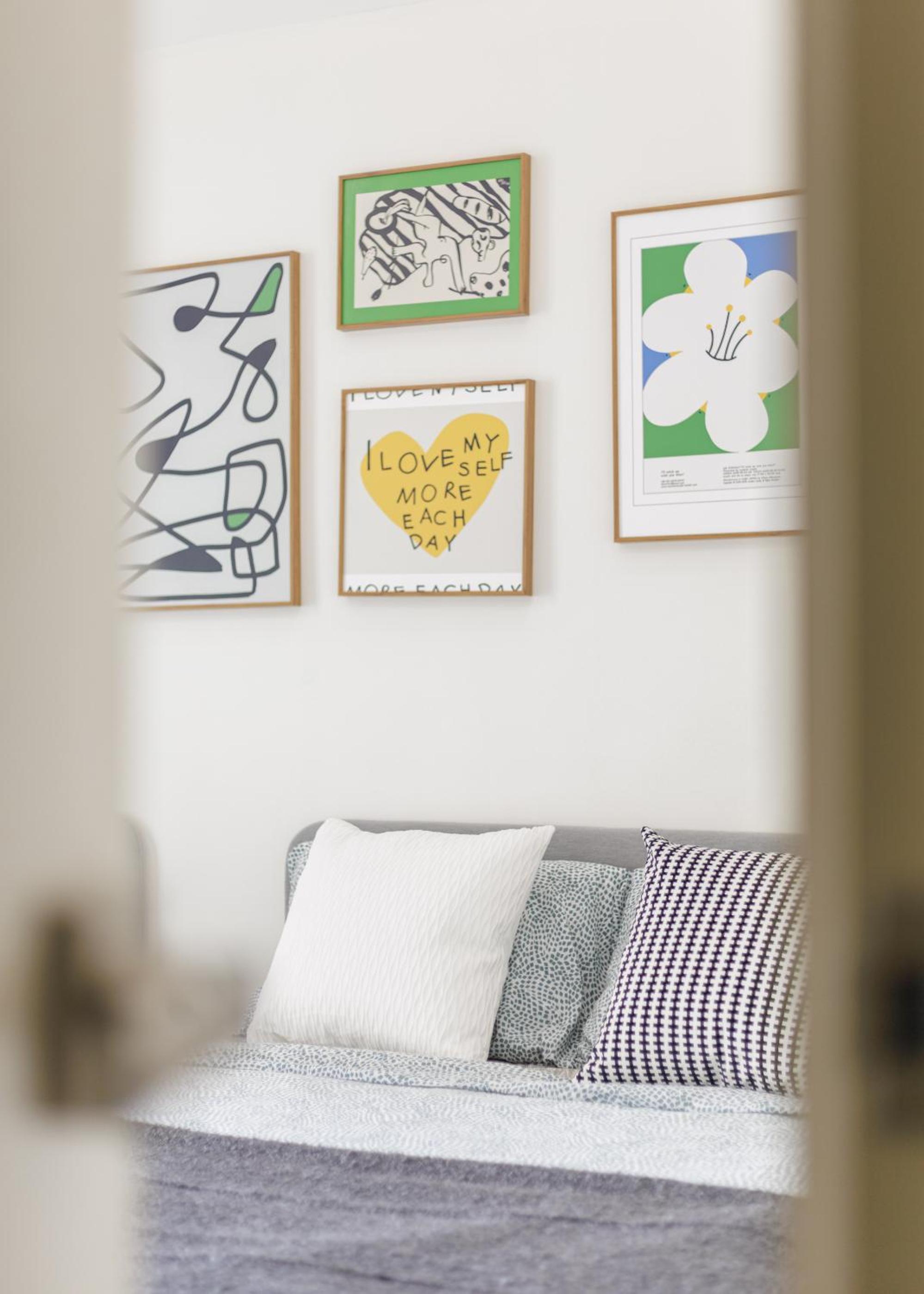 Advanced townhouses can accommodate 14 people, with high-speed Wi Fi and parking on Netflix