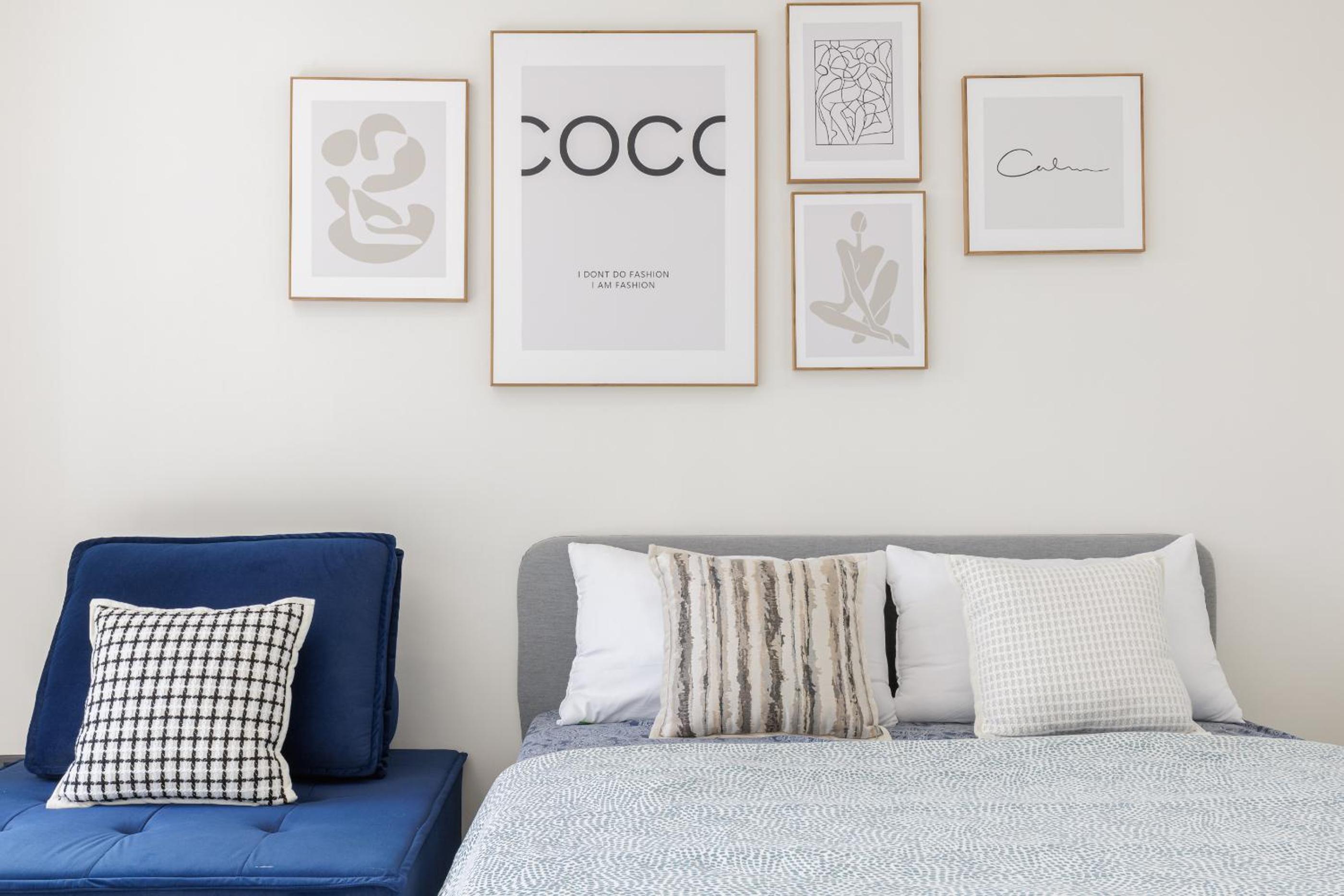 Advanced townhouses can accommodate 14 people, with high-speed Wi Fi and parking on Netflix