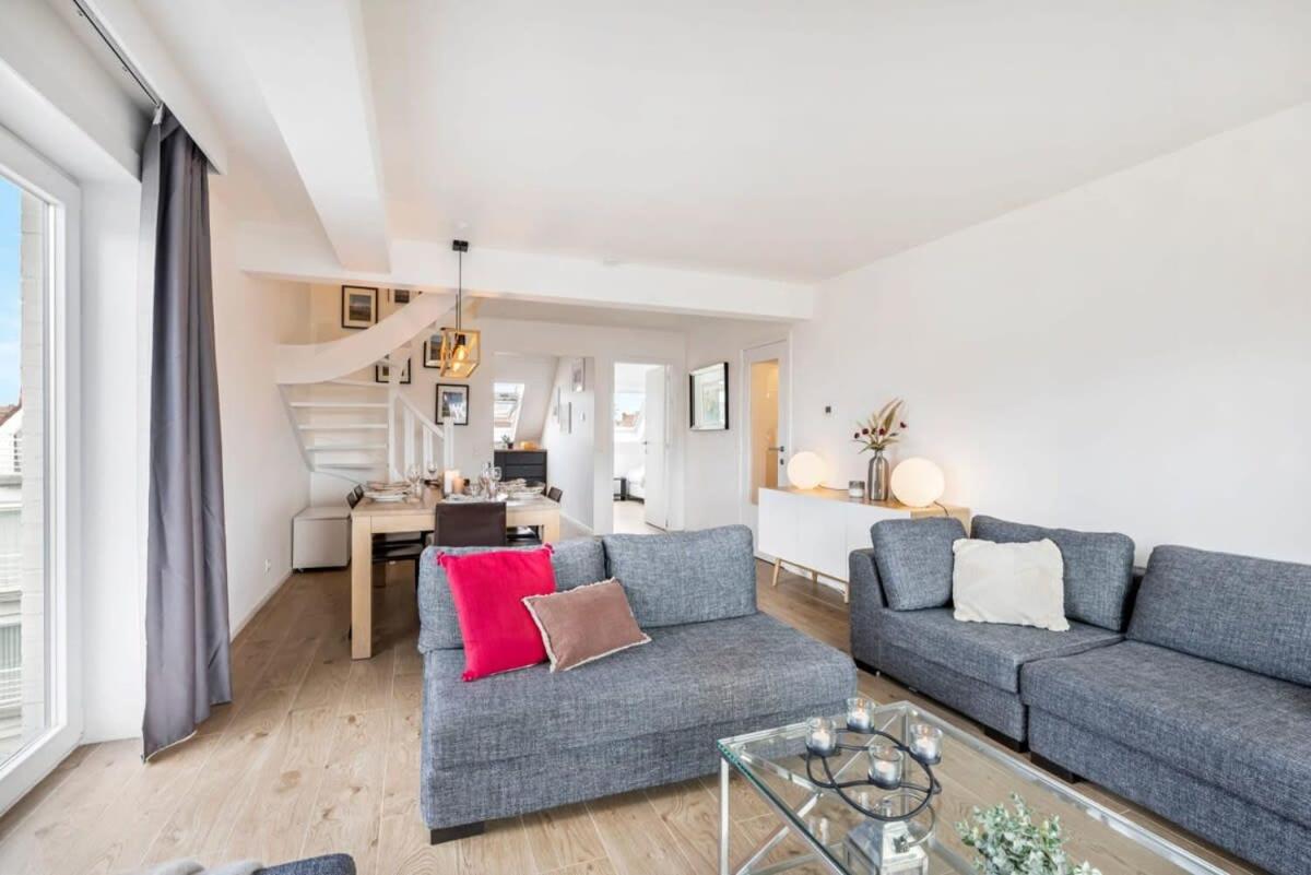 Huswell - Spacious duplex apartment in the center of Knokke