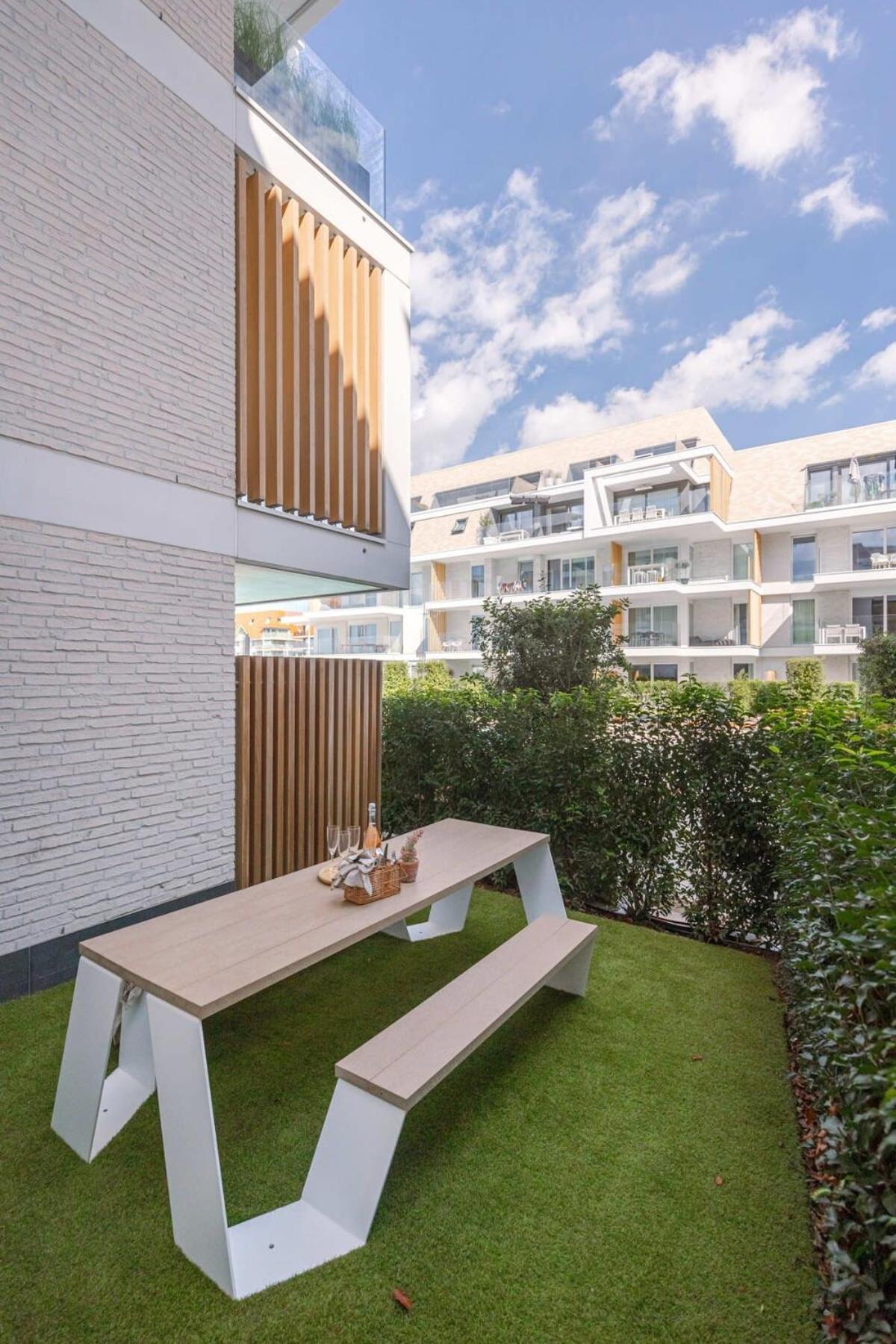 Huswell - Very pleasant apartment with communal pool