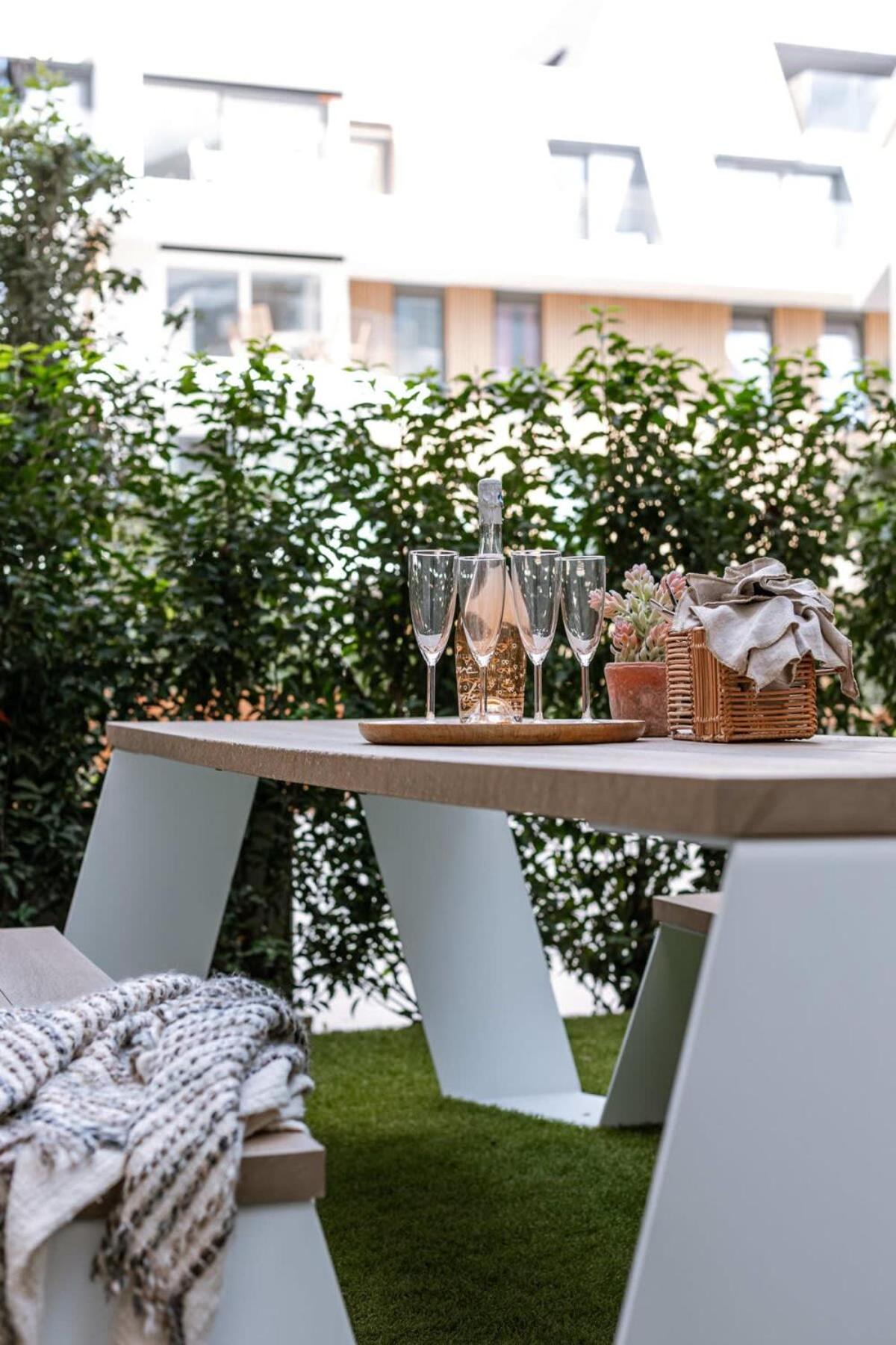 Huswell - Very pleasant apartment with communal pool