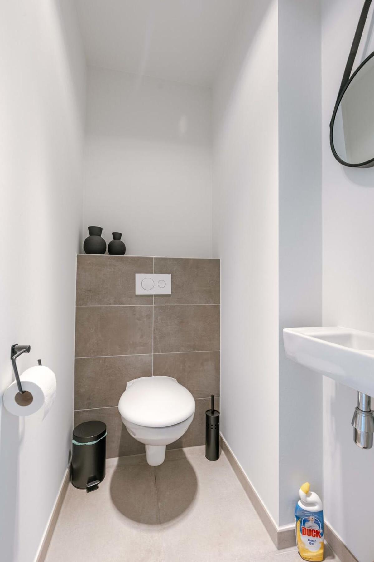 Huswell - Very pleasant apartment with communal pool
