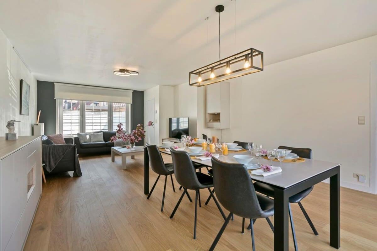Casiola - Summer-house with sunny garden nearby beach