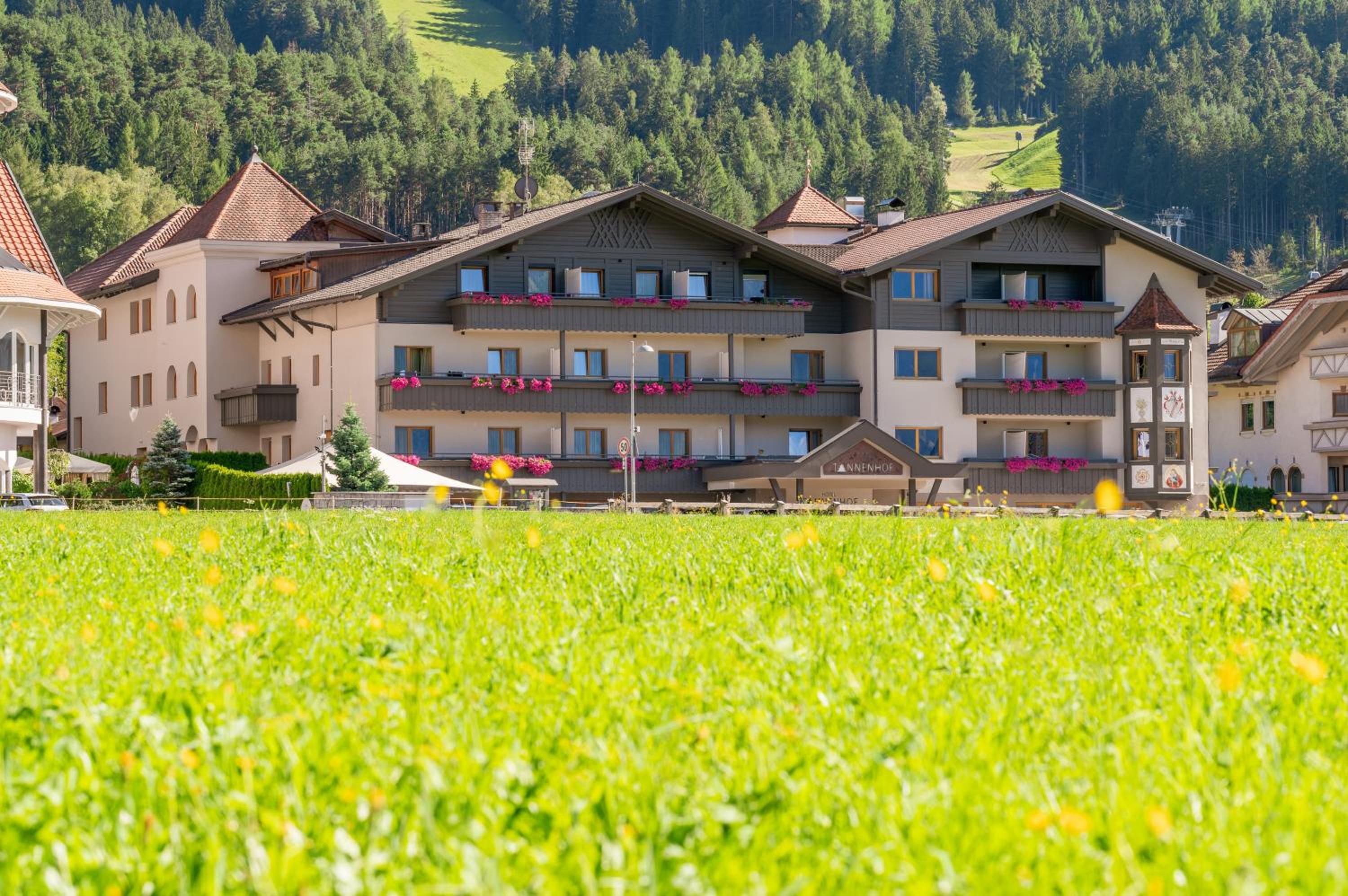 Hotel Tannenhof photo 2