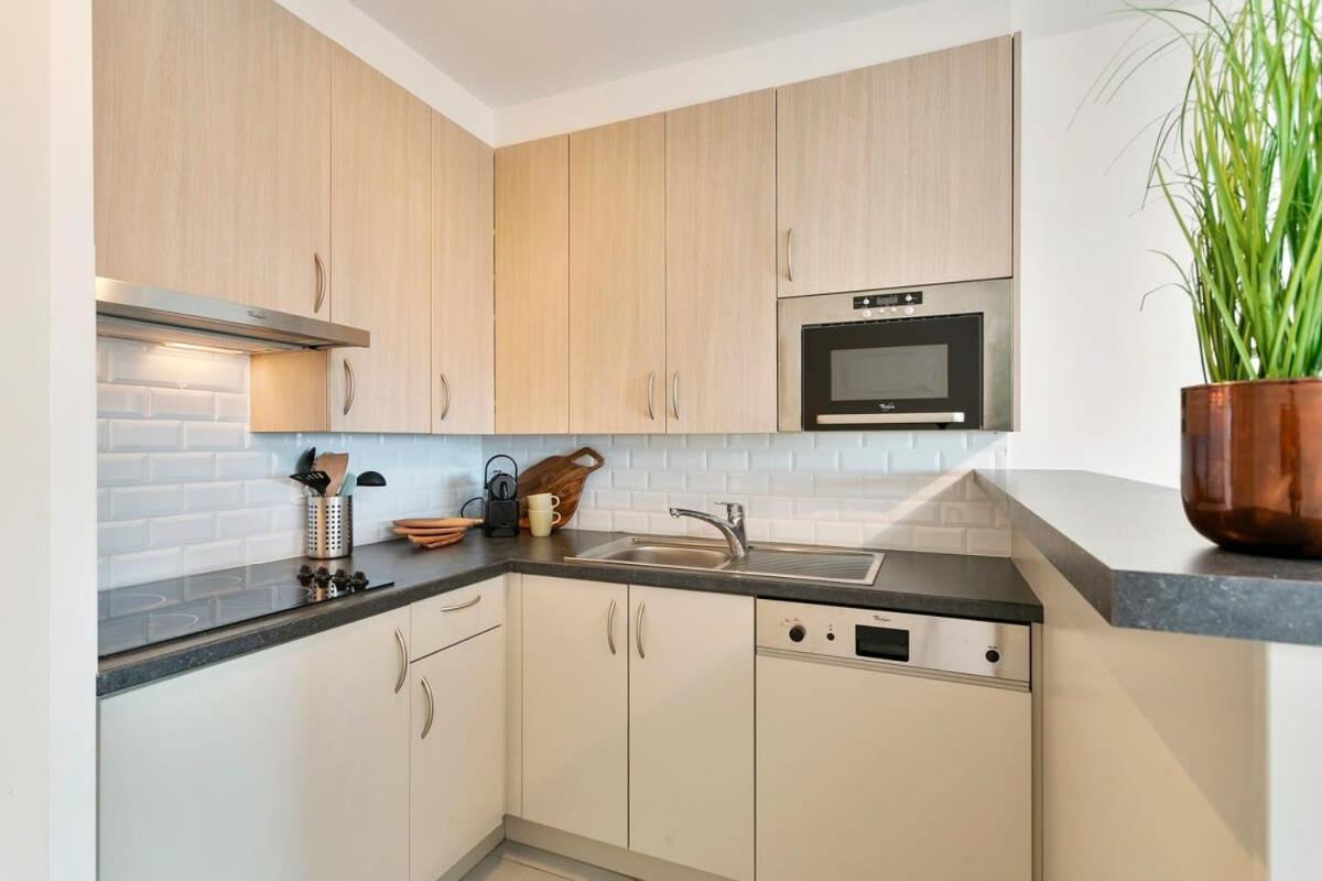 Huswell - Cosy apartment with amazing beach view view 4