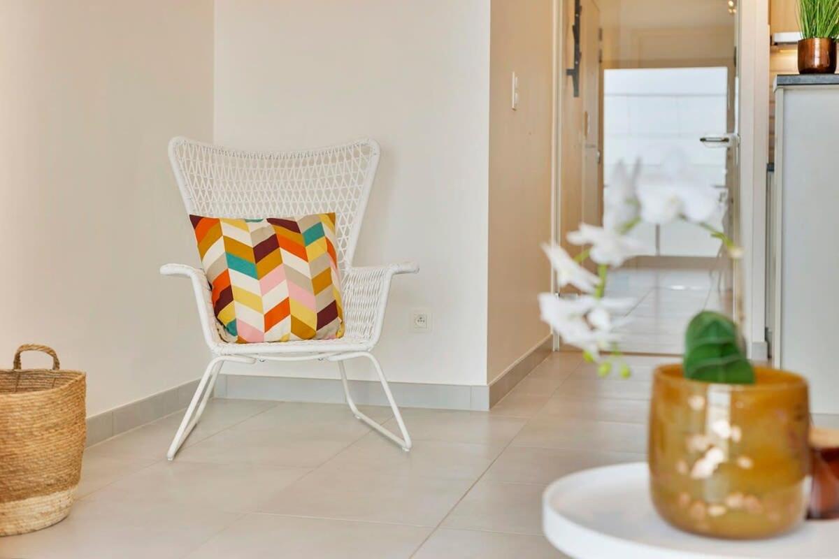 Huswell - Cosy apartment with amazing beach view view 5