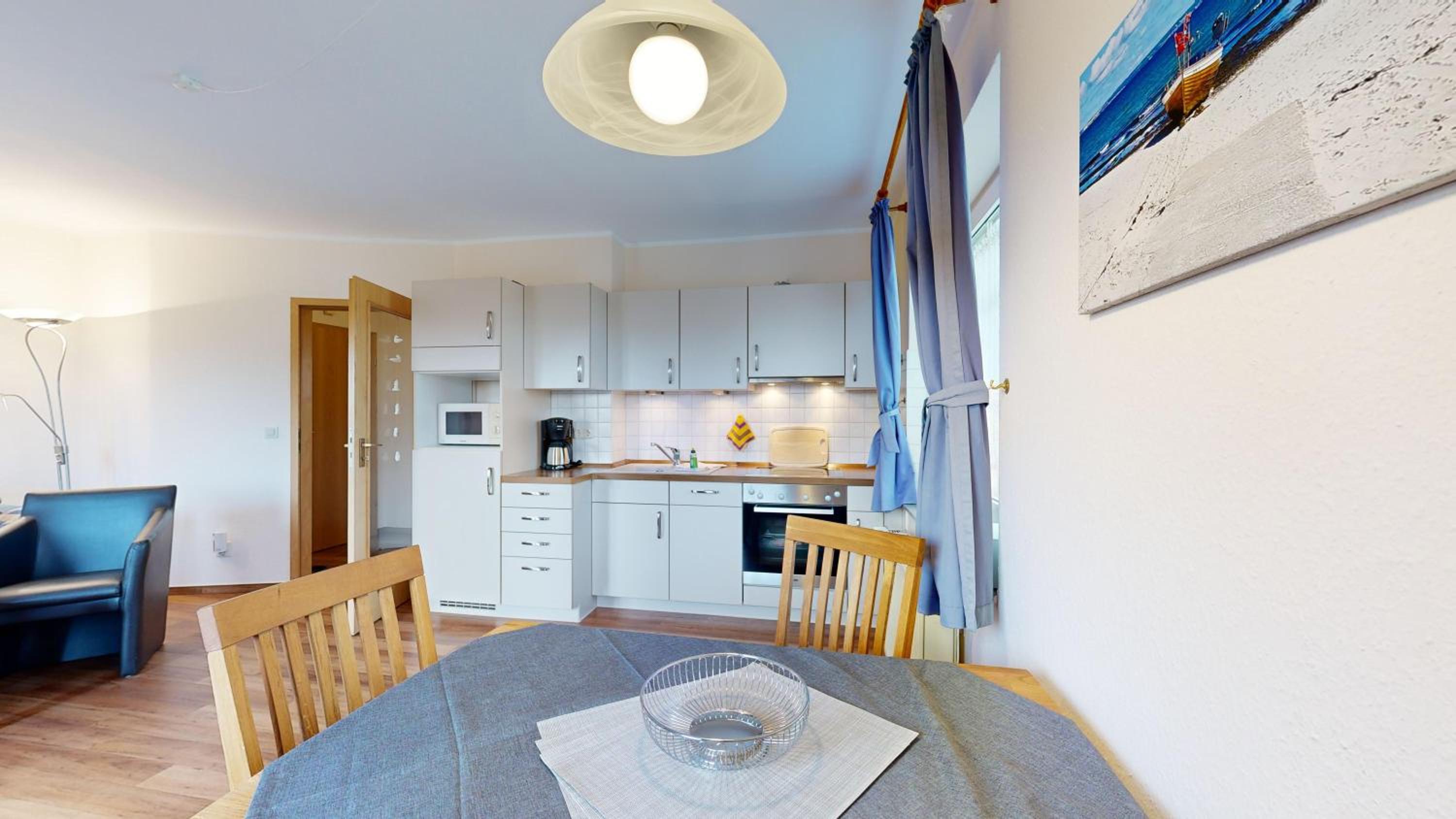 Ferienhaus Möwe, 2 Schlafzimmer, Balkon in Lancken Granitz