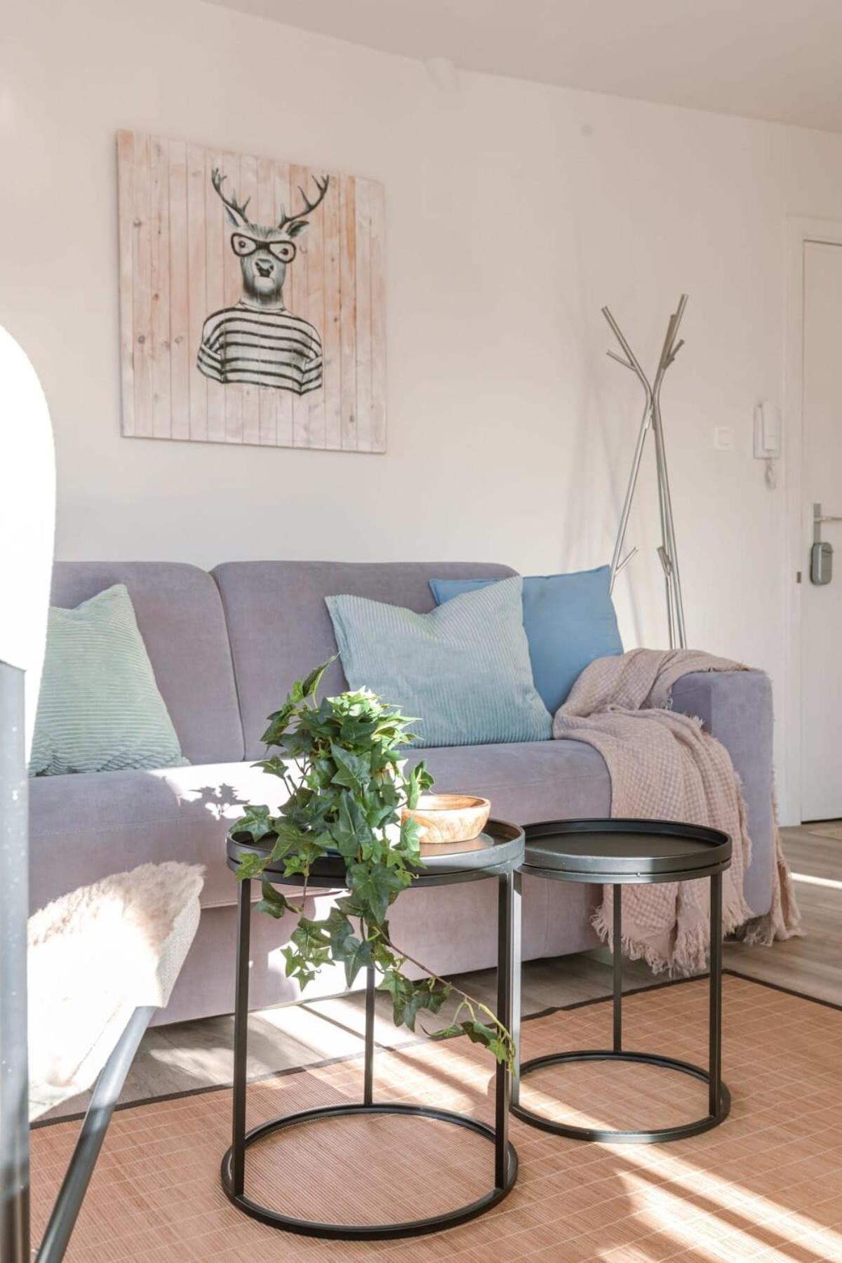 Casiola - Sunny bright apartment in the center of De Haan