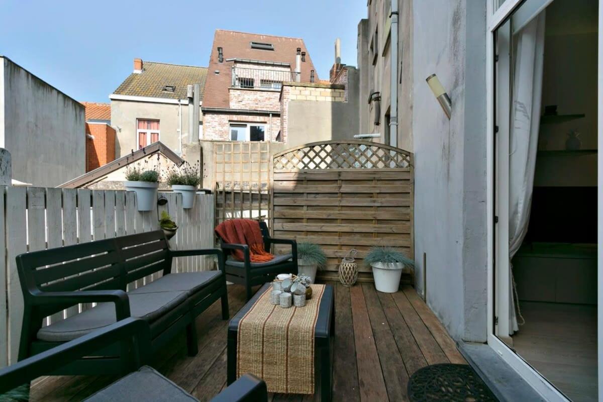 Mimi's House - Authentic family home with terrace near the beach