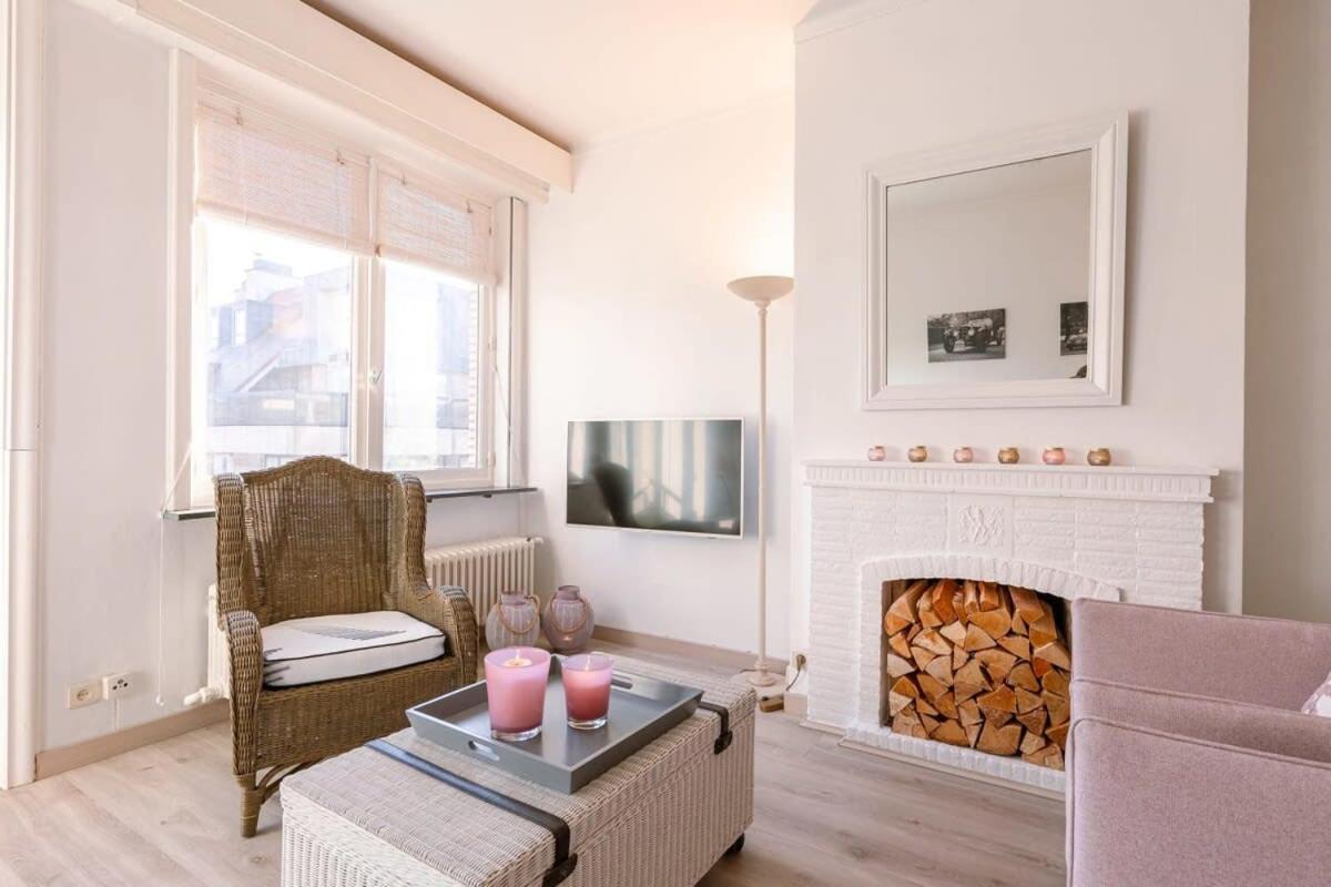 Casiola - Beautiful and spacious studio with side seaview
