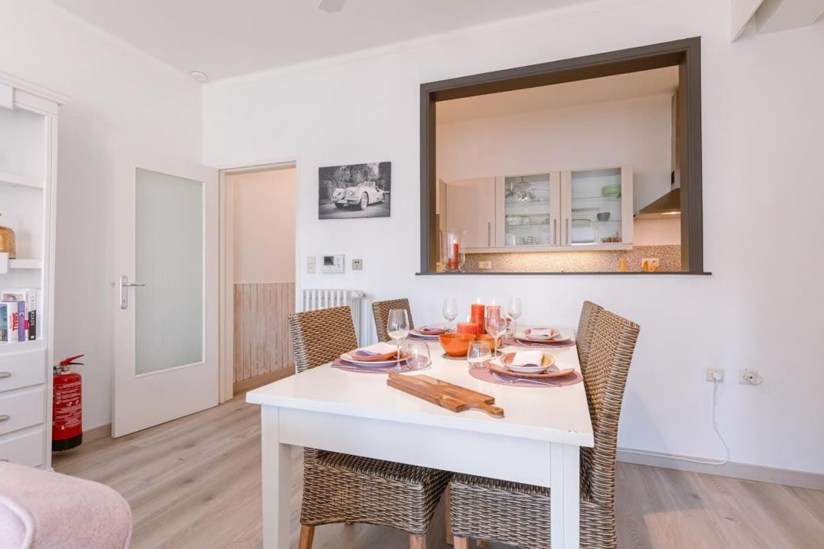 Casiola - Beautiful and spacious studio with side seaview