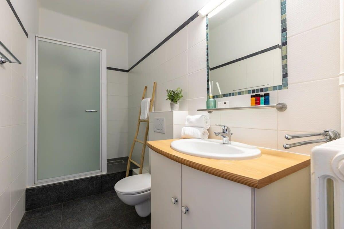 Casiola - Beautiful spacious studio with frontal sea view