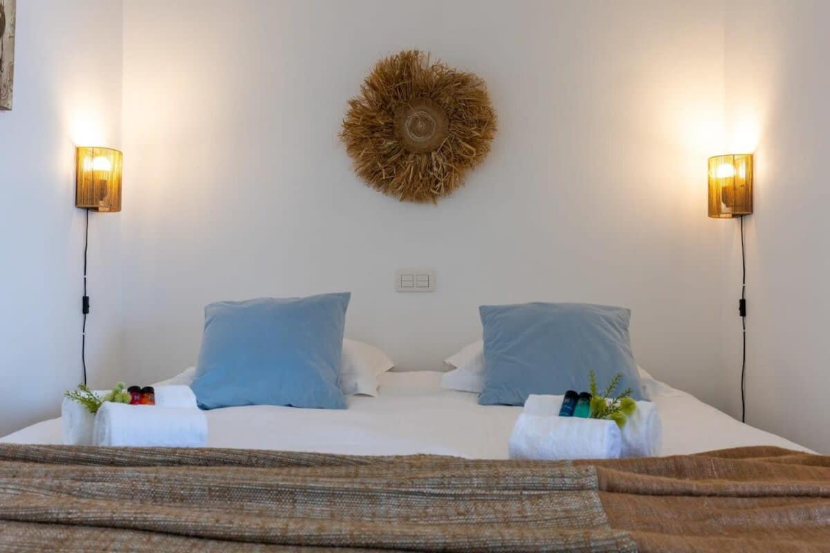 Casiola - Beautiful spacious studio with frontal sea view