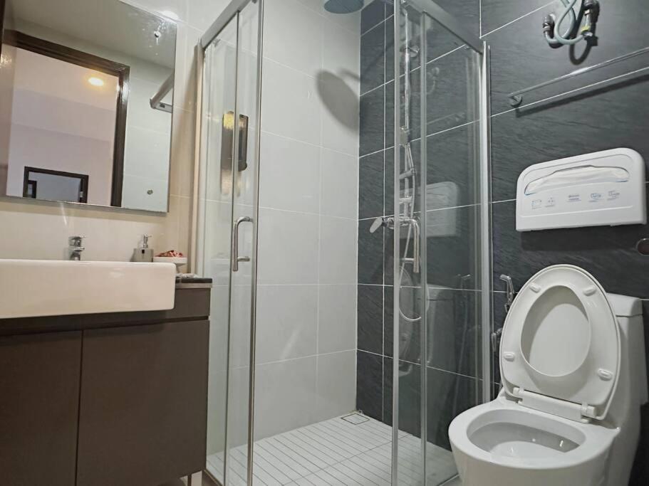 OceanVista Oasis: Seaview Haven 2 Bedroom【Netflix】
