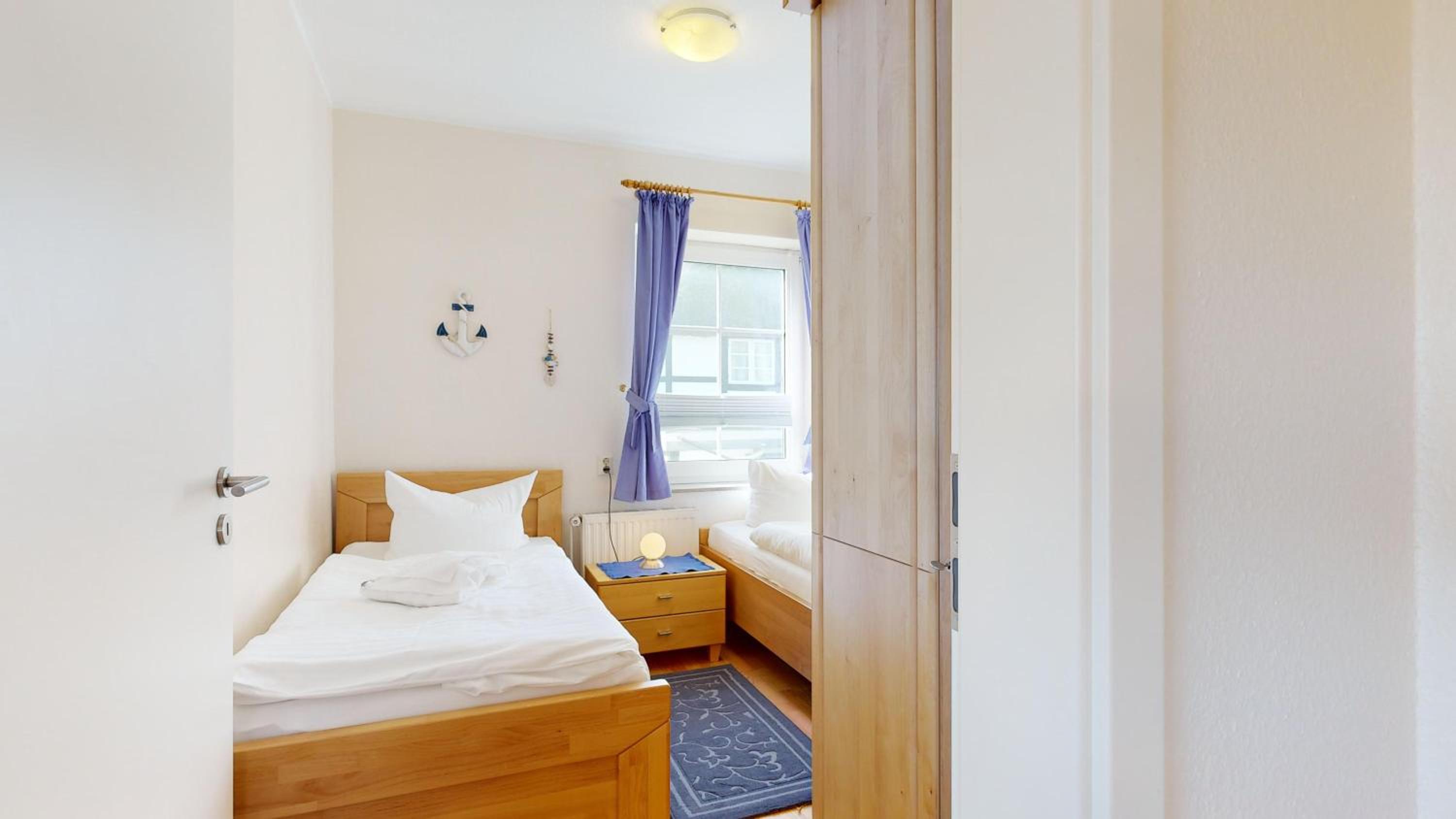 Ferienhaus Möwe, 2 Schlafzimmer, Balkon in Lancken Granitz