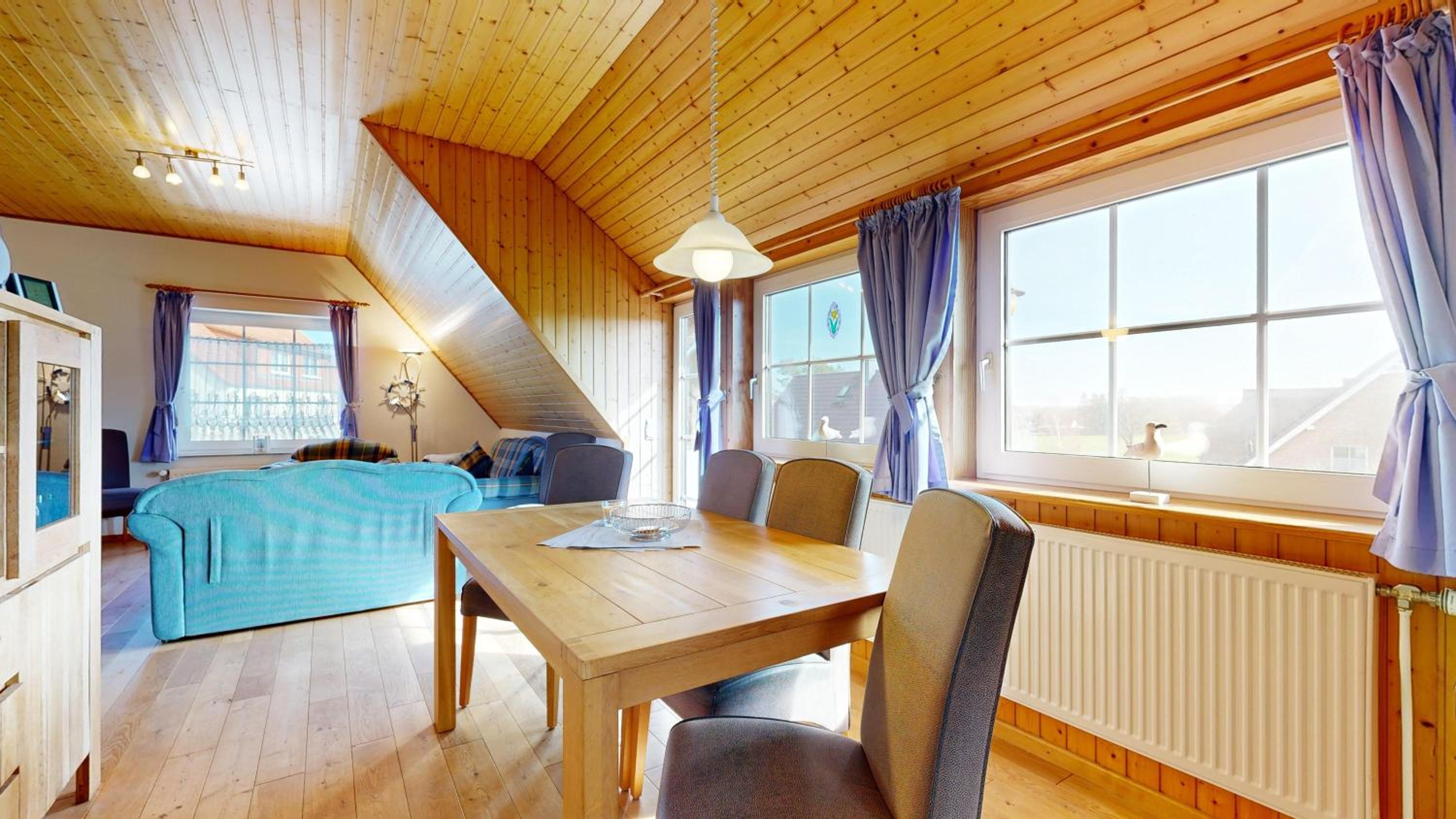 Ferienhaus Möwe, 2 Schlafzimmer, Balkon in Lancken Granitz