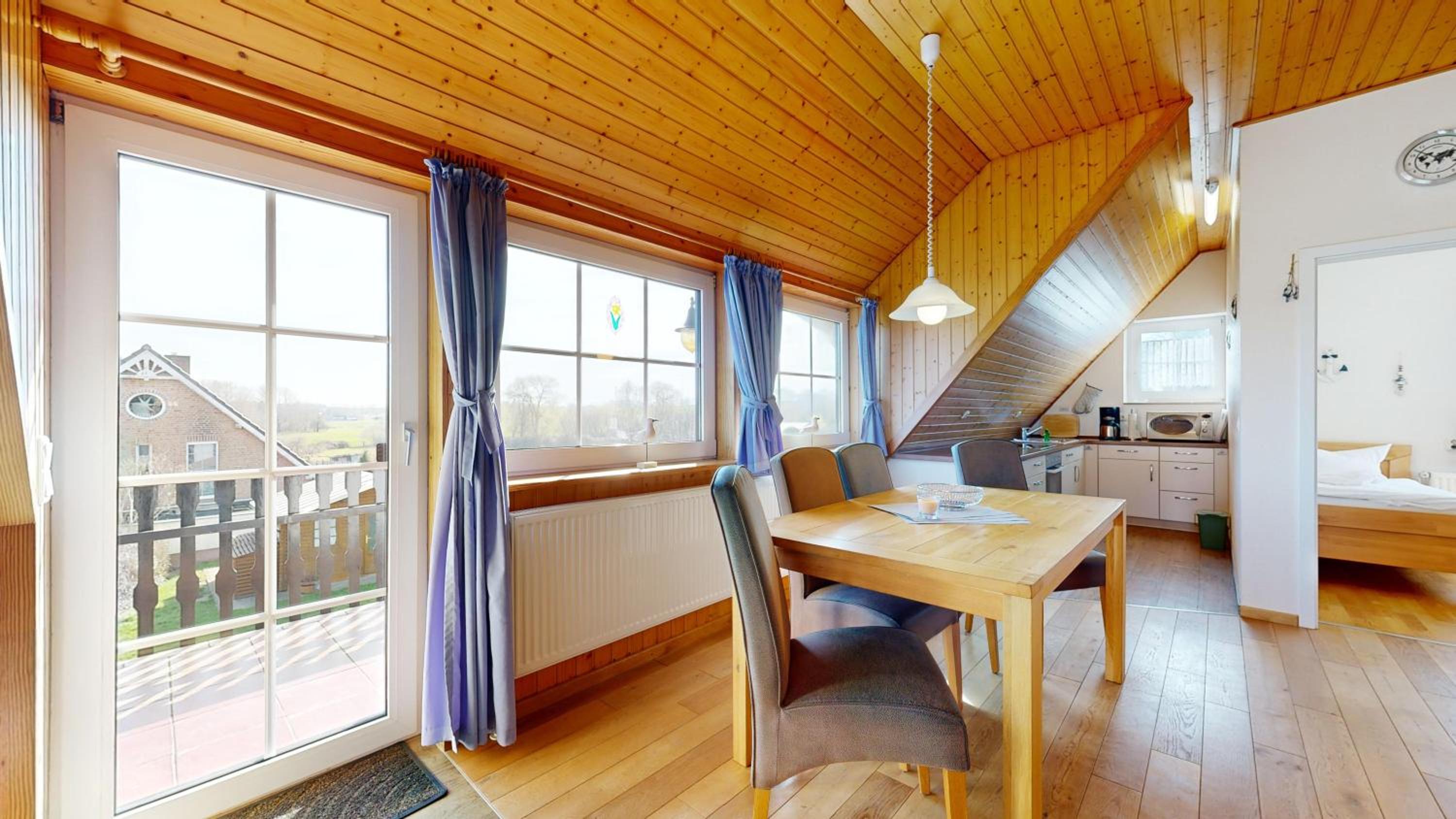Ferienhaus Möwe, 2 Schlafzimmer, Balkon in Lancken Granitz