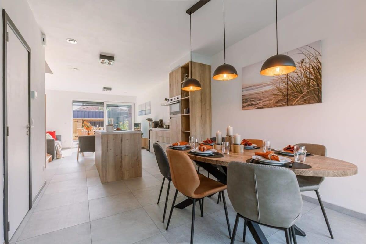 Family-Friendly House with sunny terrace and garden