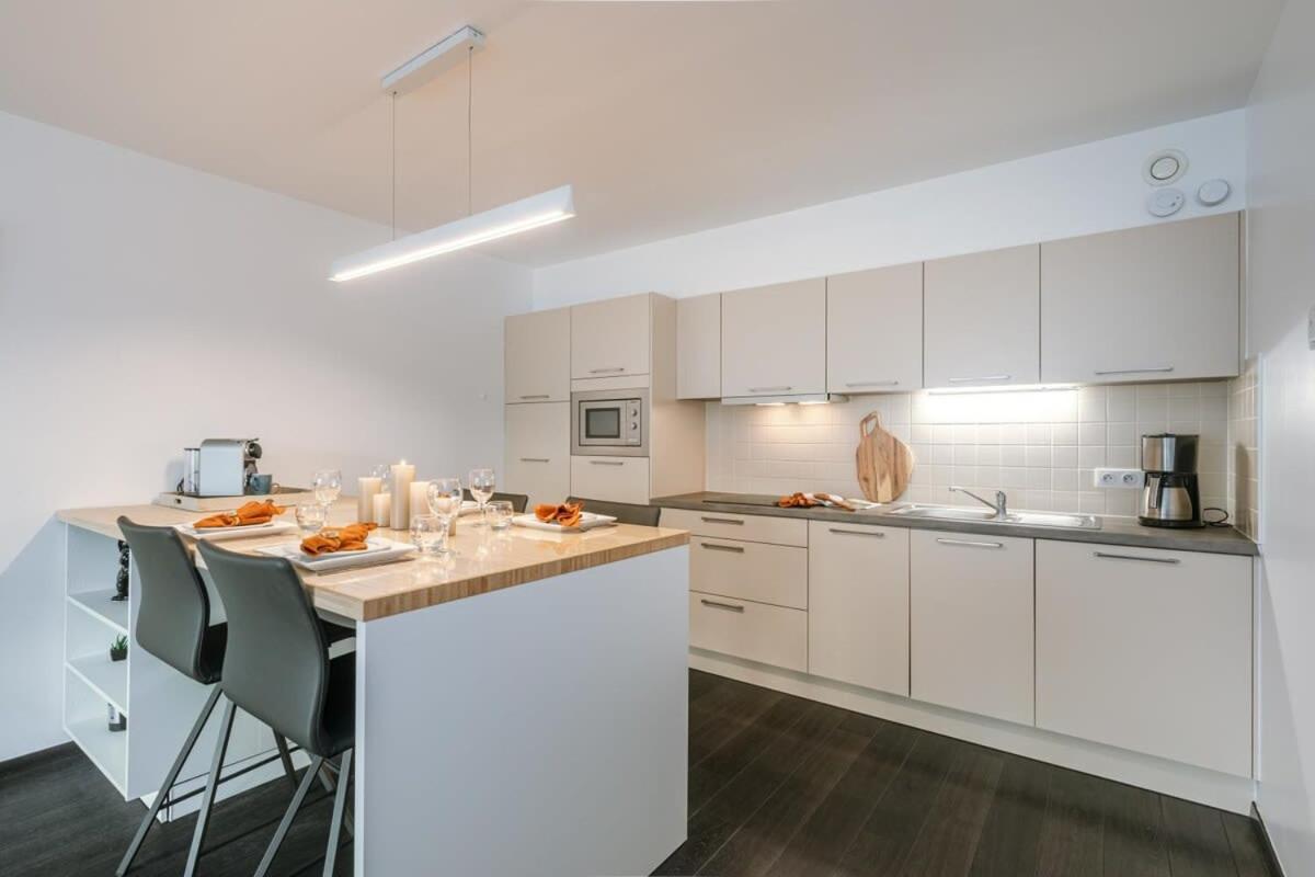 Modern apartment near the beach